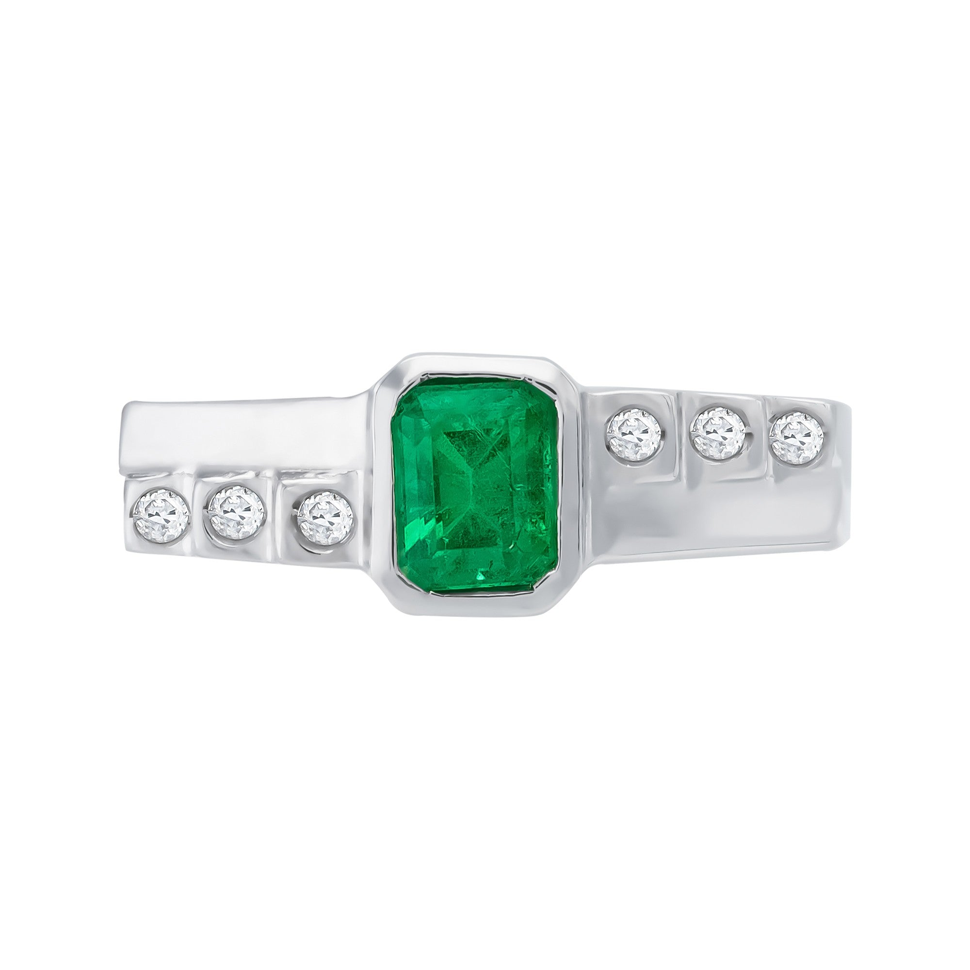 ANILLO CON ESMERALDA Y DIAMANTES