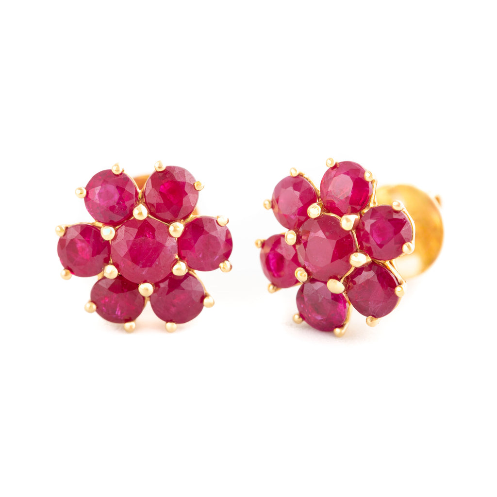ARETES FLORES CON RUBÍES