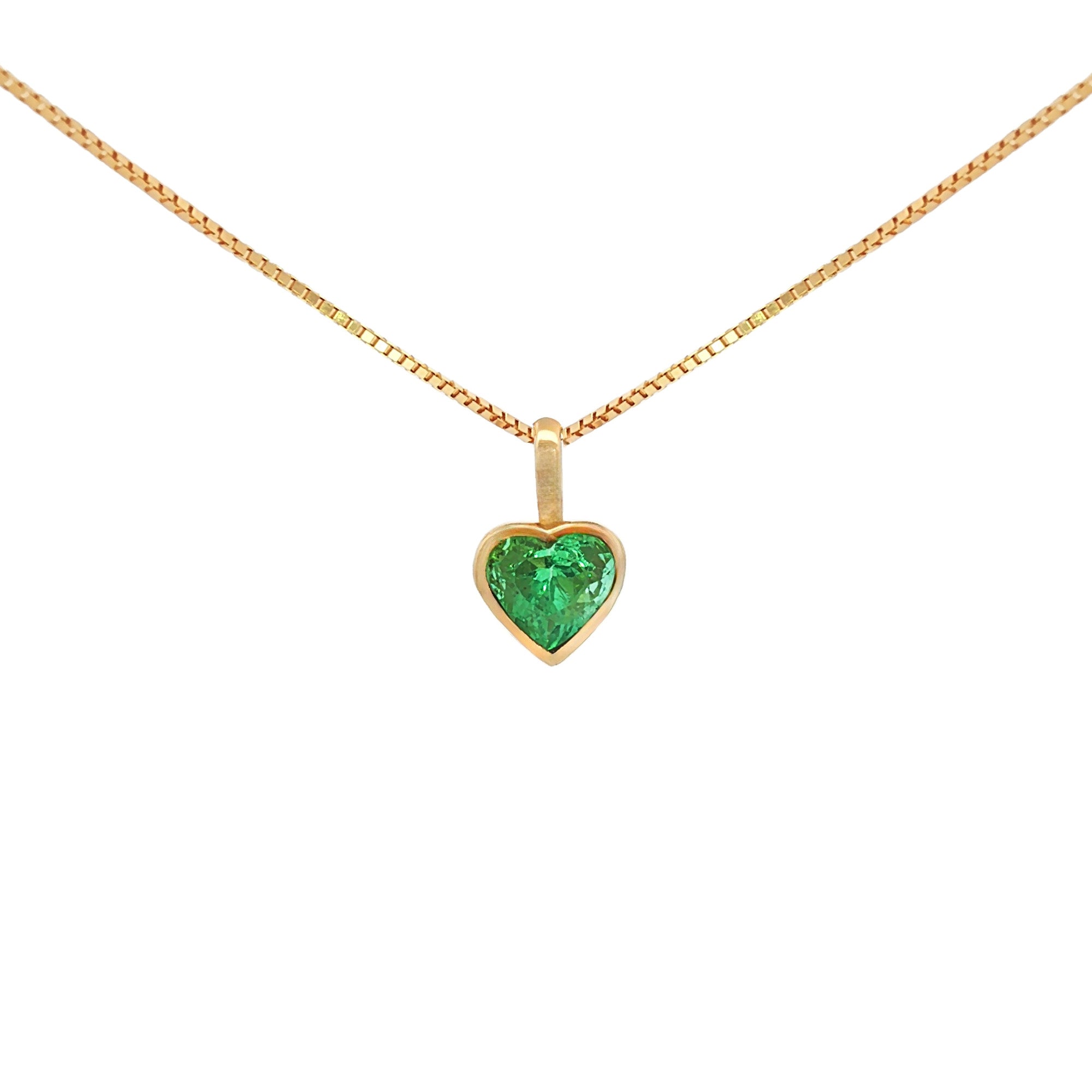 DIJE CORAZÓN ESMERALDA