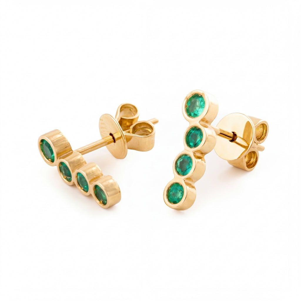 ARETES LARGO ONDA CON ESMERALDAS