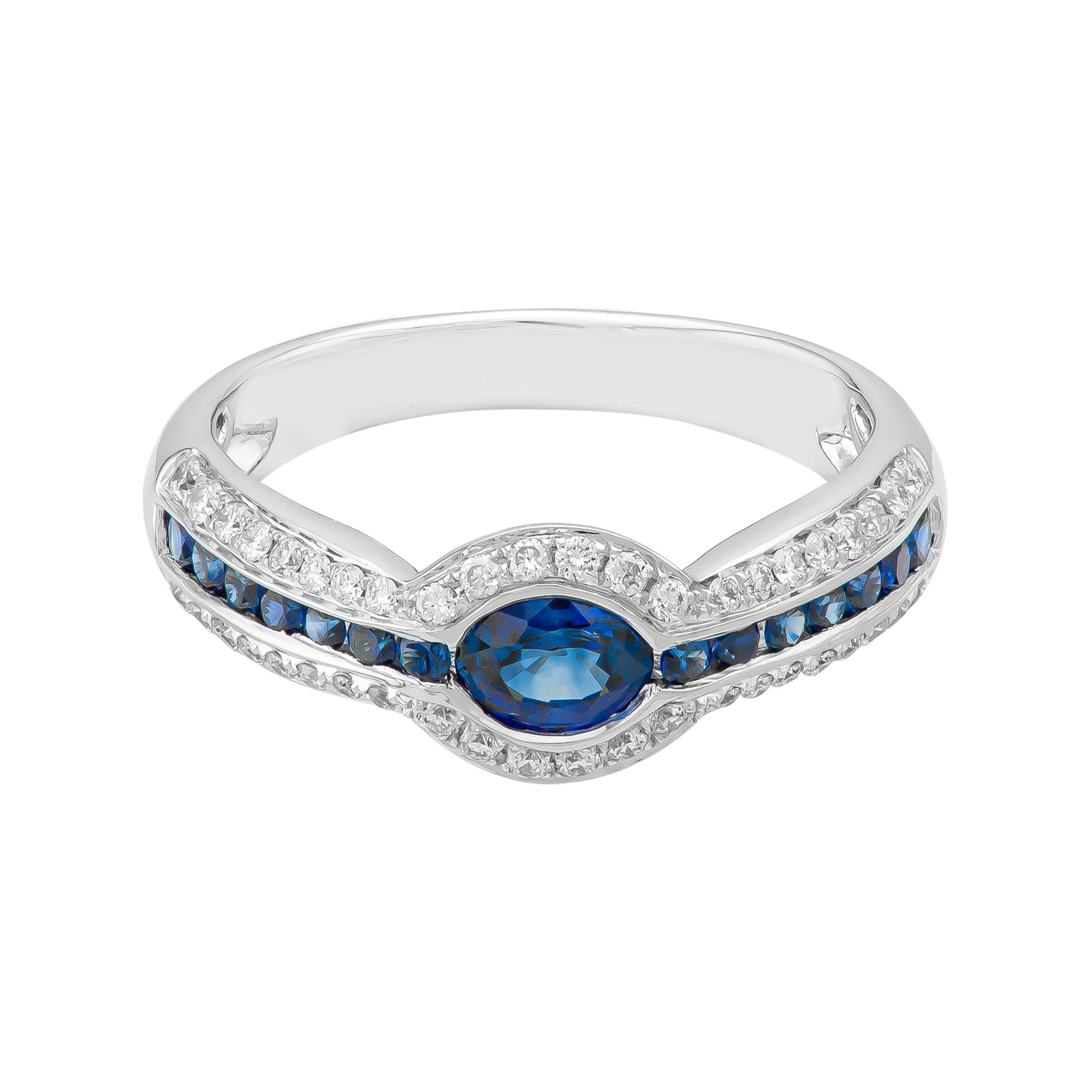 ANILLO CON ZAFIRO Y DIAMANTES