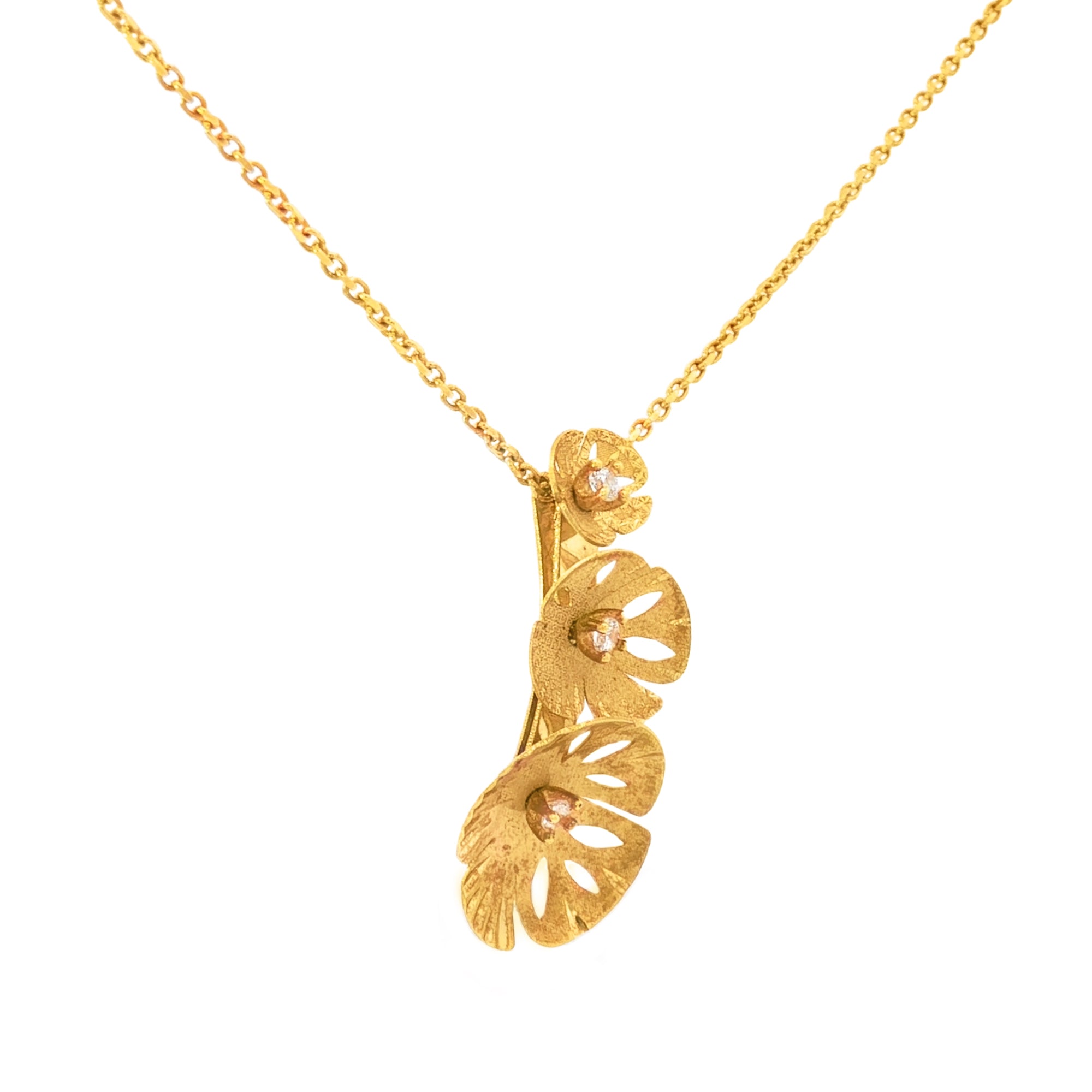 GARGANTILLA FLORES CON ZIRCÓN