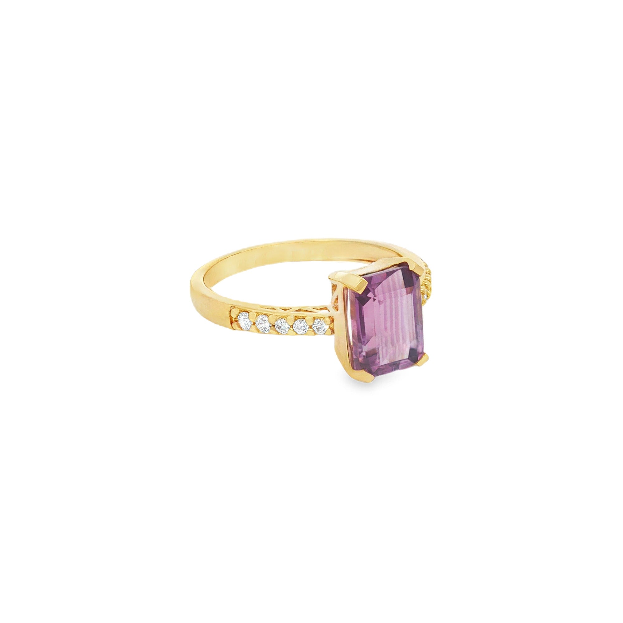 ANILLO SOLITARIO AMATISTA CON ZIRCONES