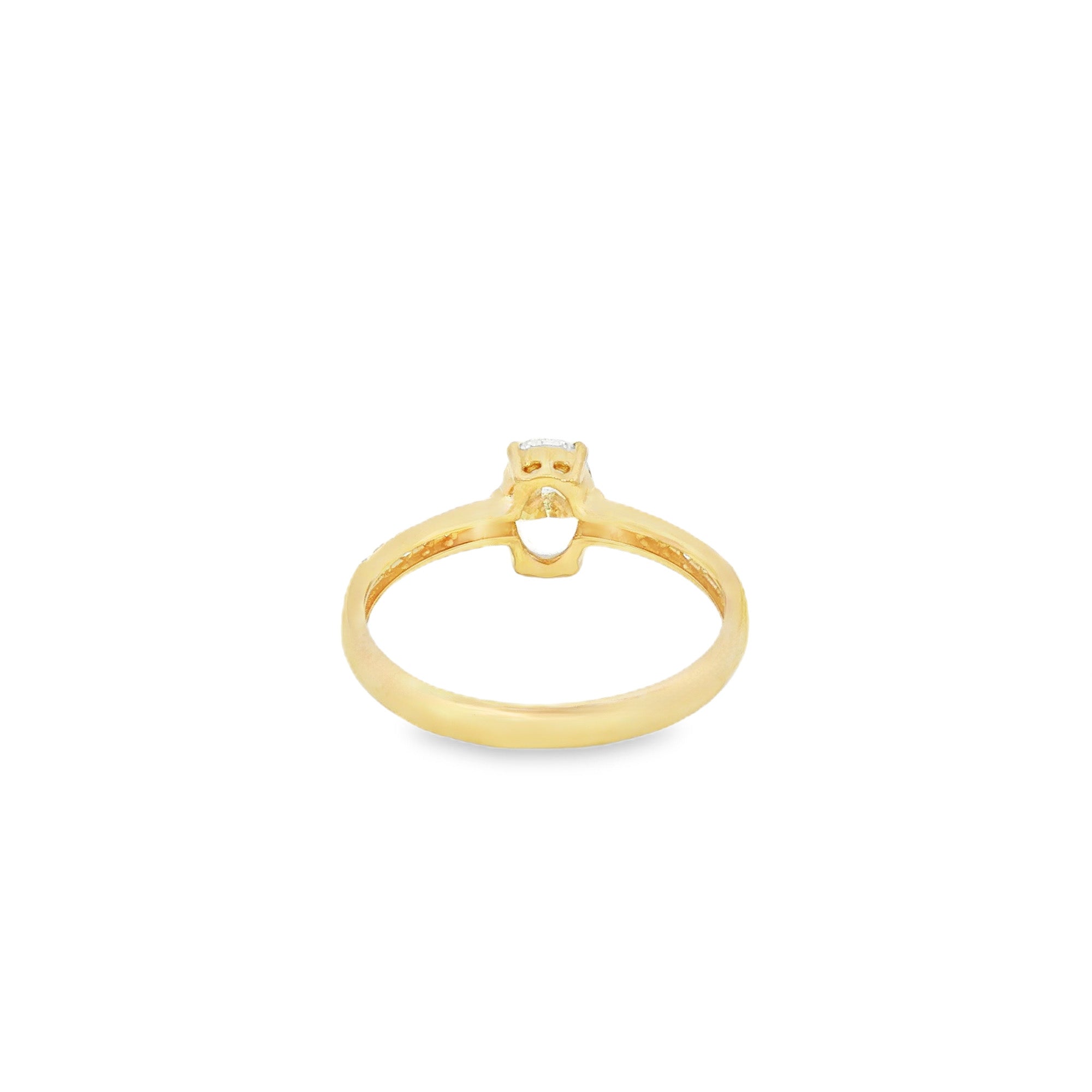 ANILLO ZIRCÓN OVAL