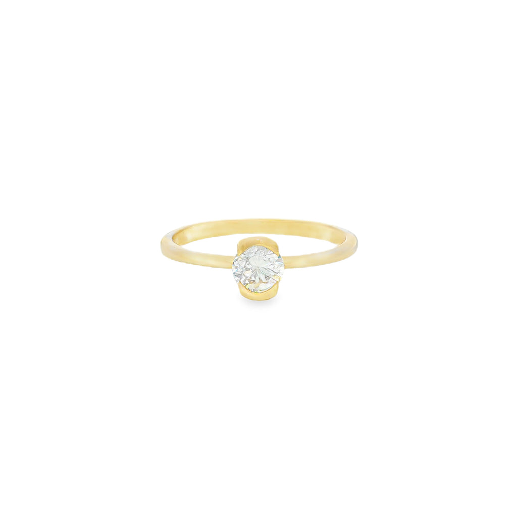 ANILLO CON ZIRCÓN OVAL