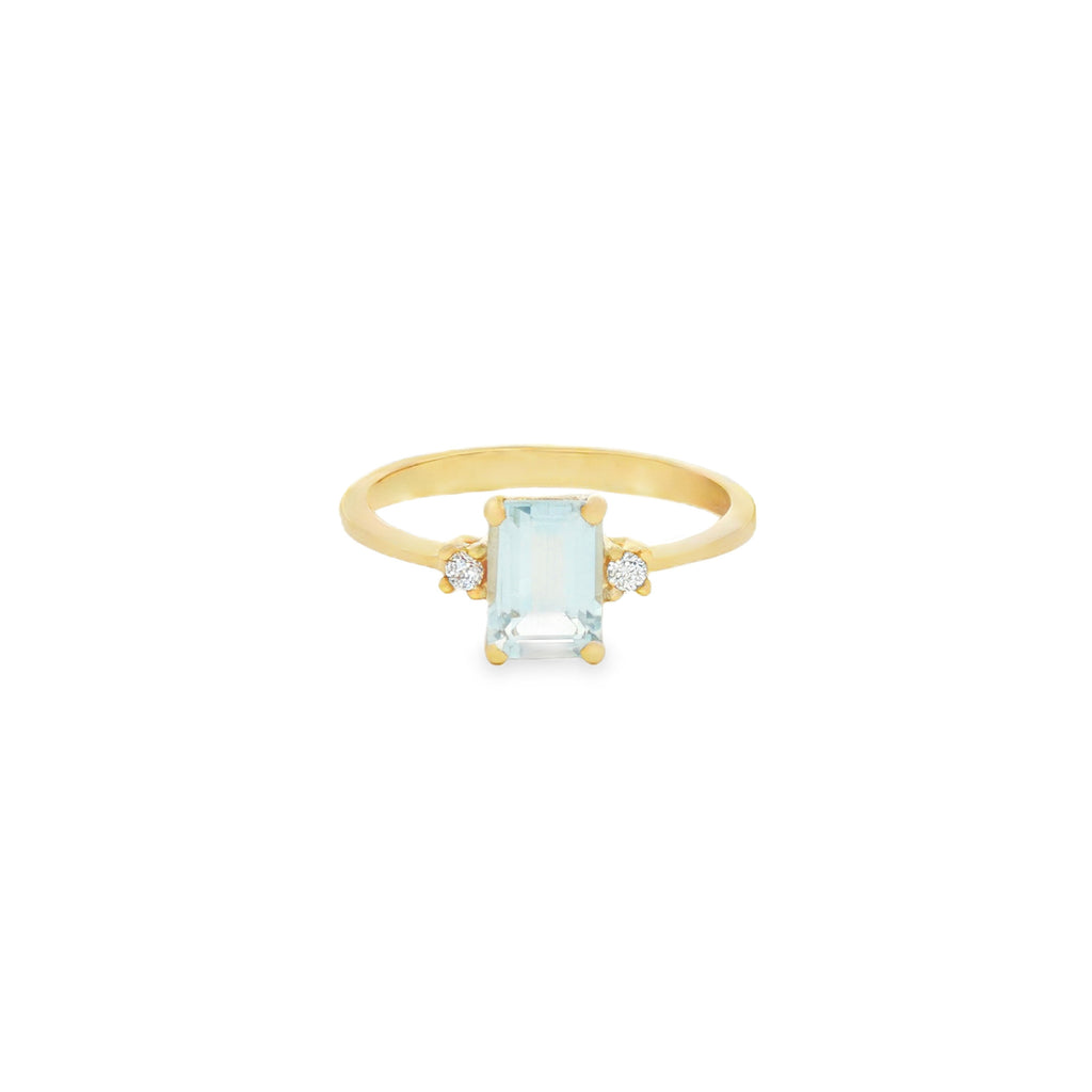ANILLO TOPACIO CON ZIRCONES