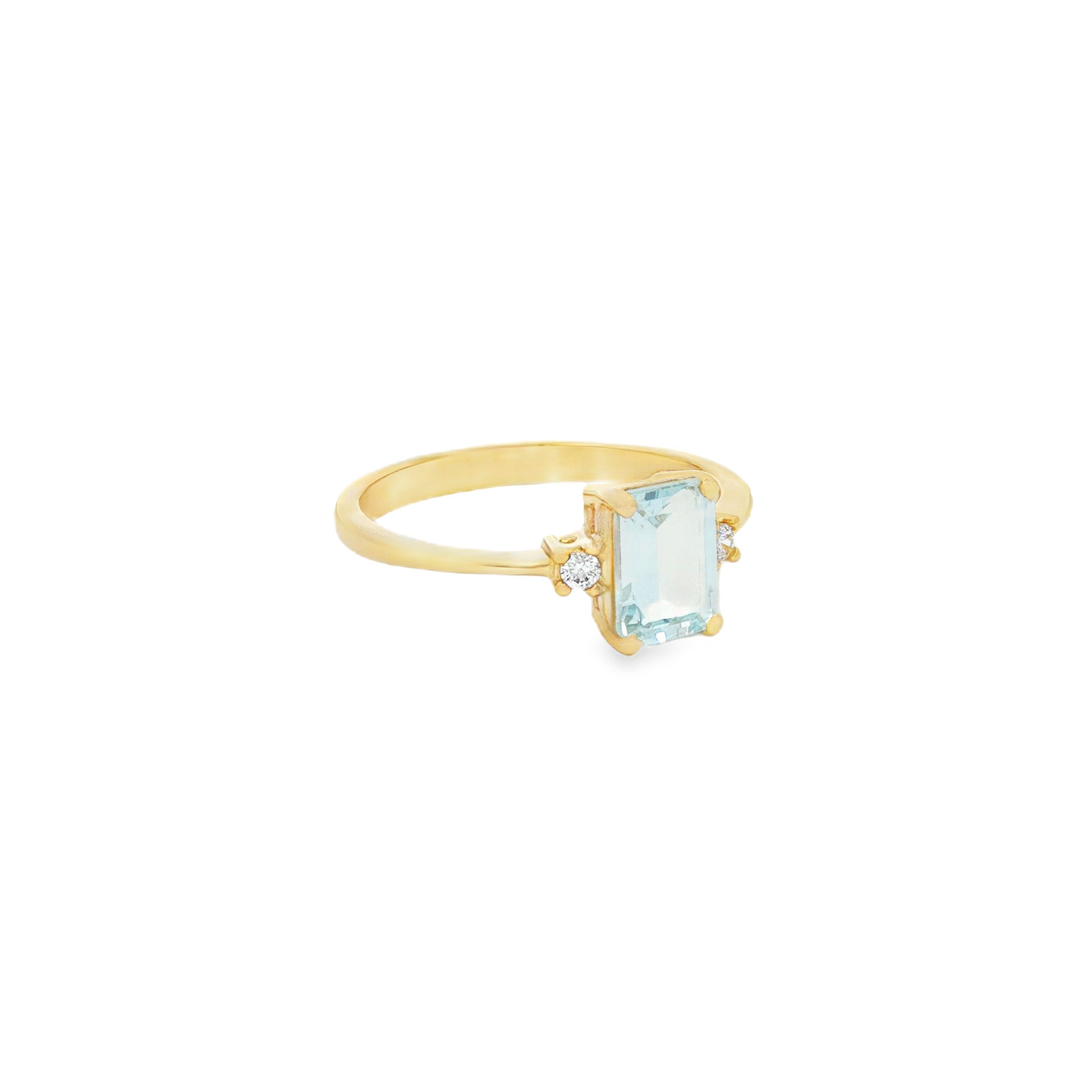 ANILLO TOPACIO CON ZIRCONES