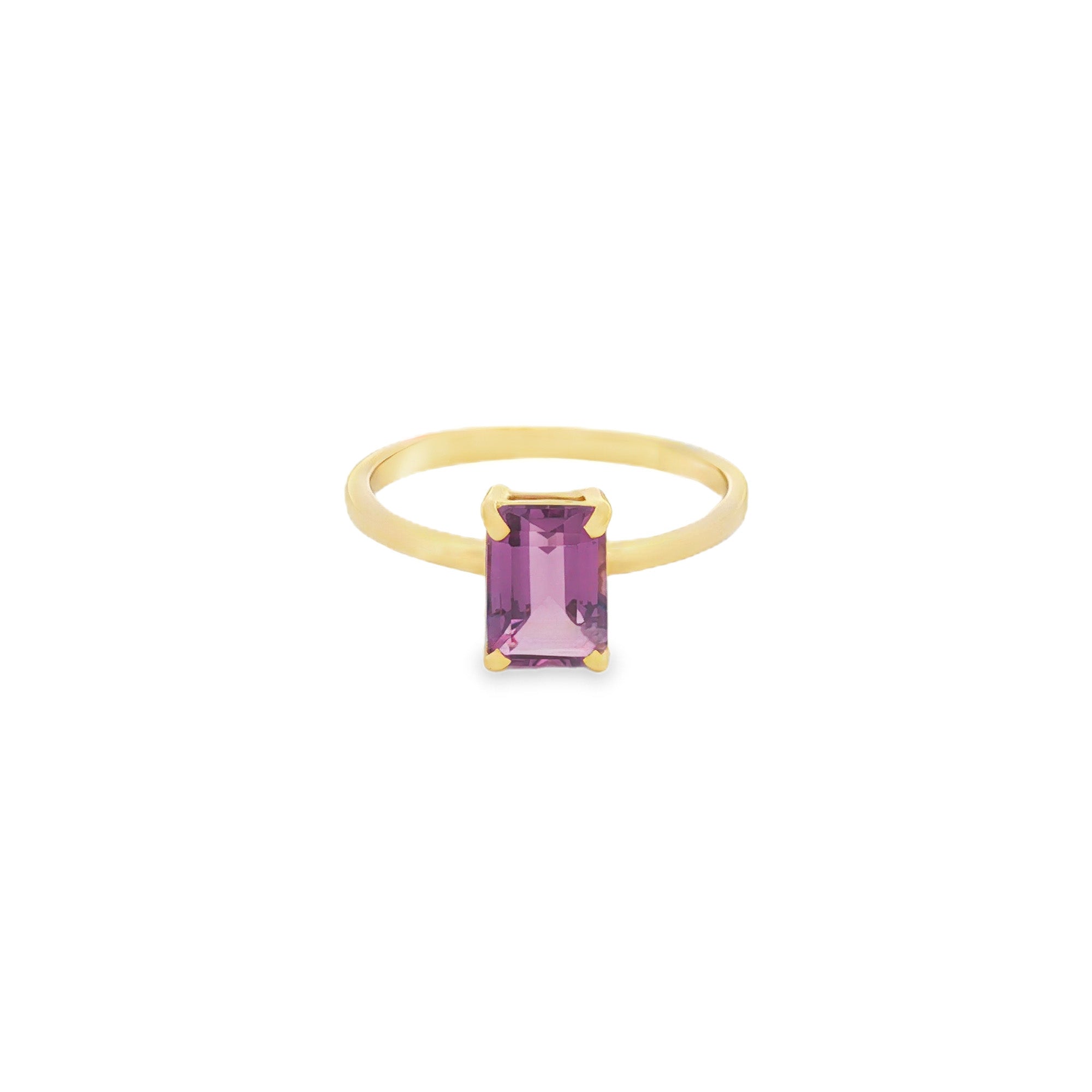 ANILLO AMATISTA RECTANGULAR