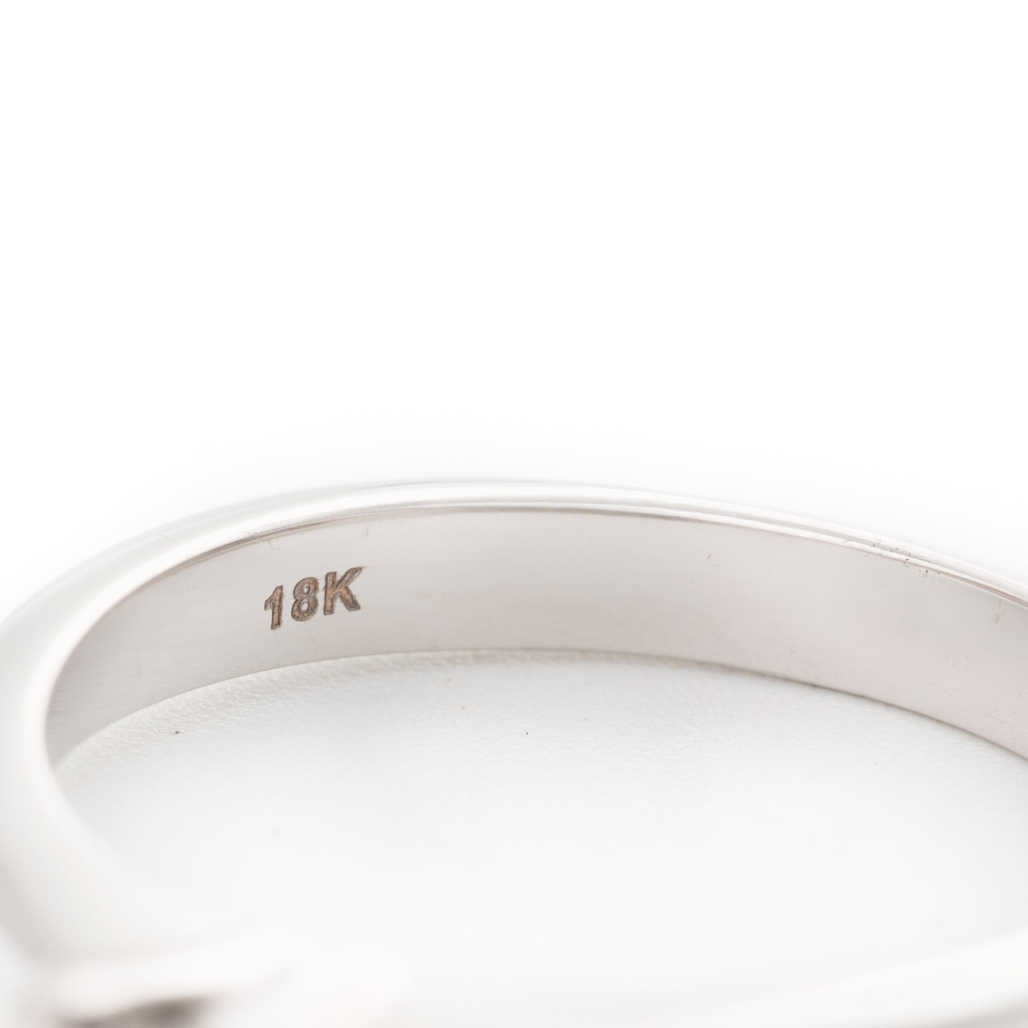 ANILLO SOLITARIO CON DIAMANTE