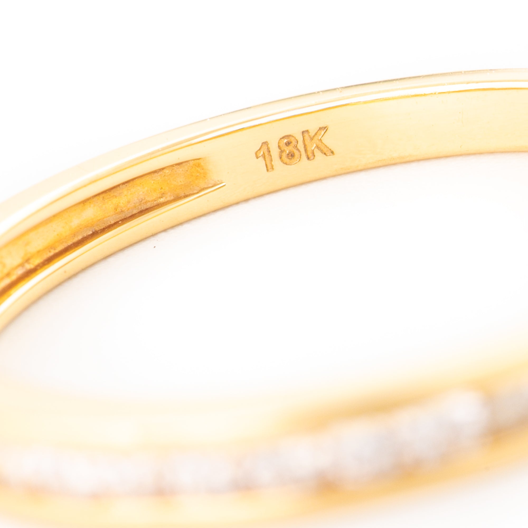 ARGOLLA CON DIAMANTE