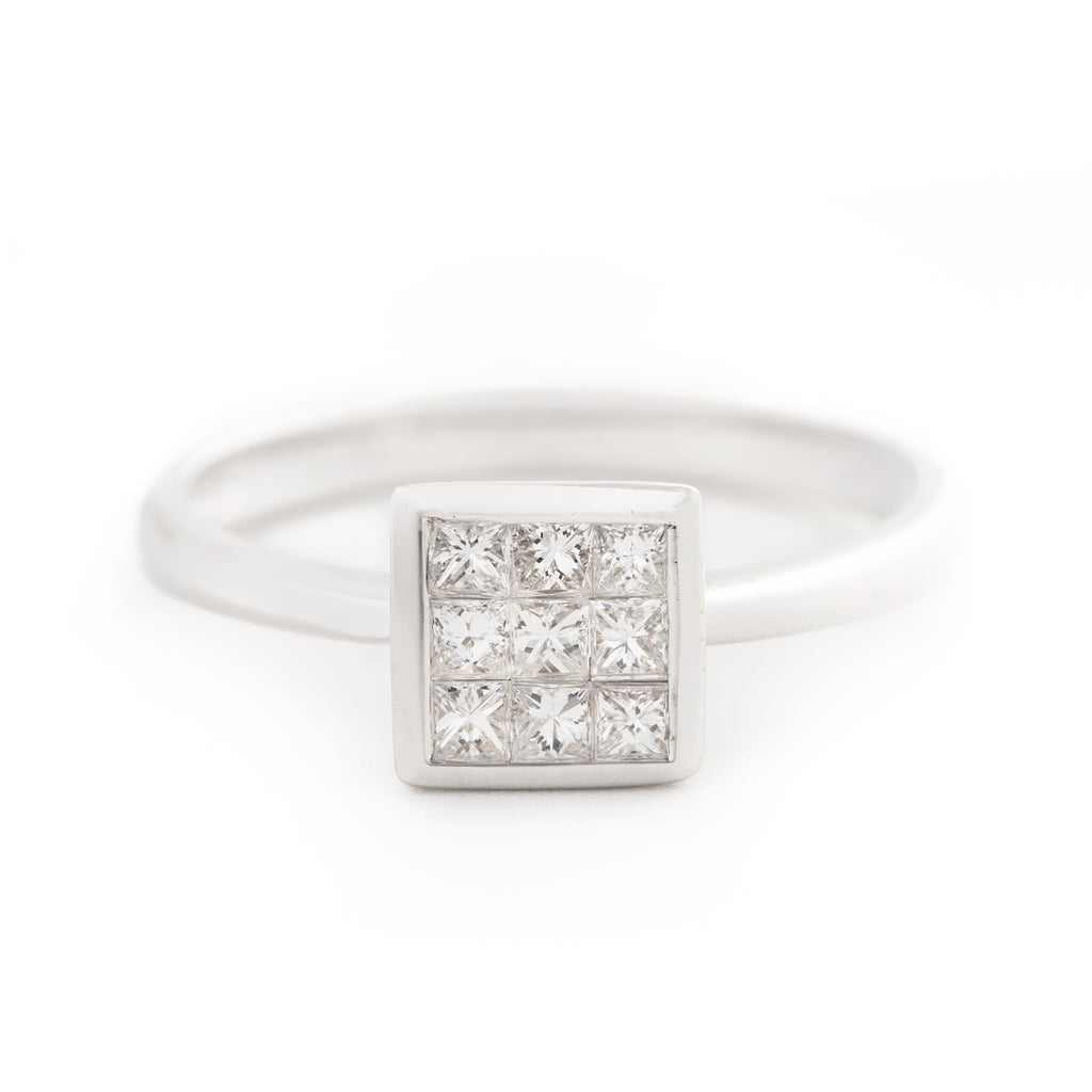 ANILLO SOLITARIO CUADRADO CON DIAMANTES