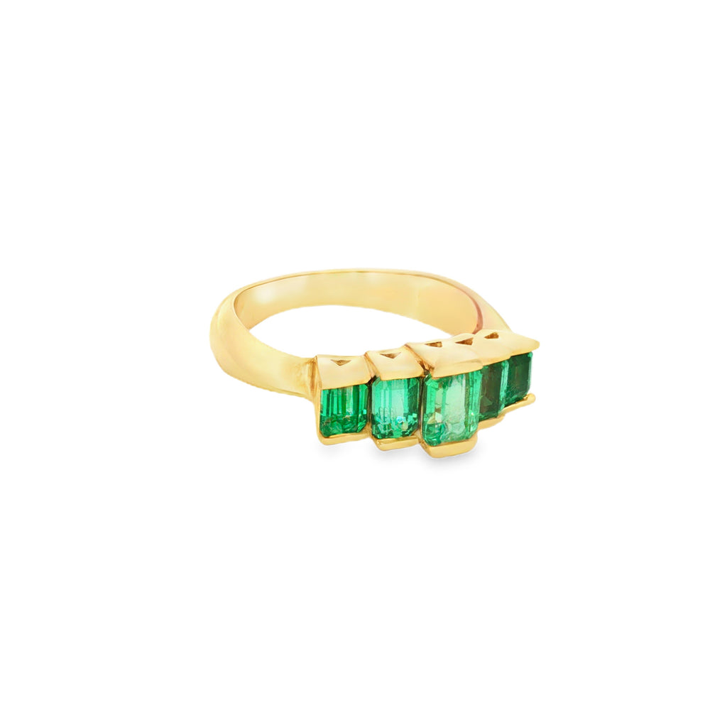 ANILLO ESCALERA ESMERALDAS