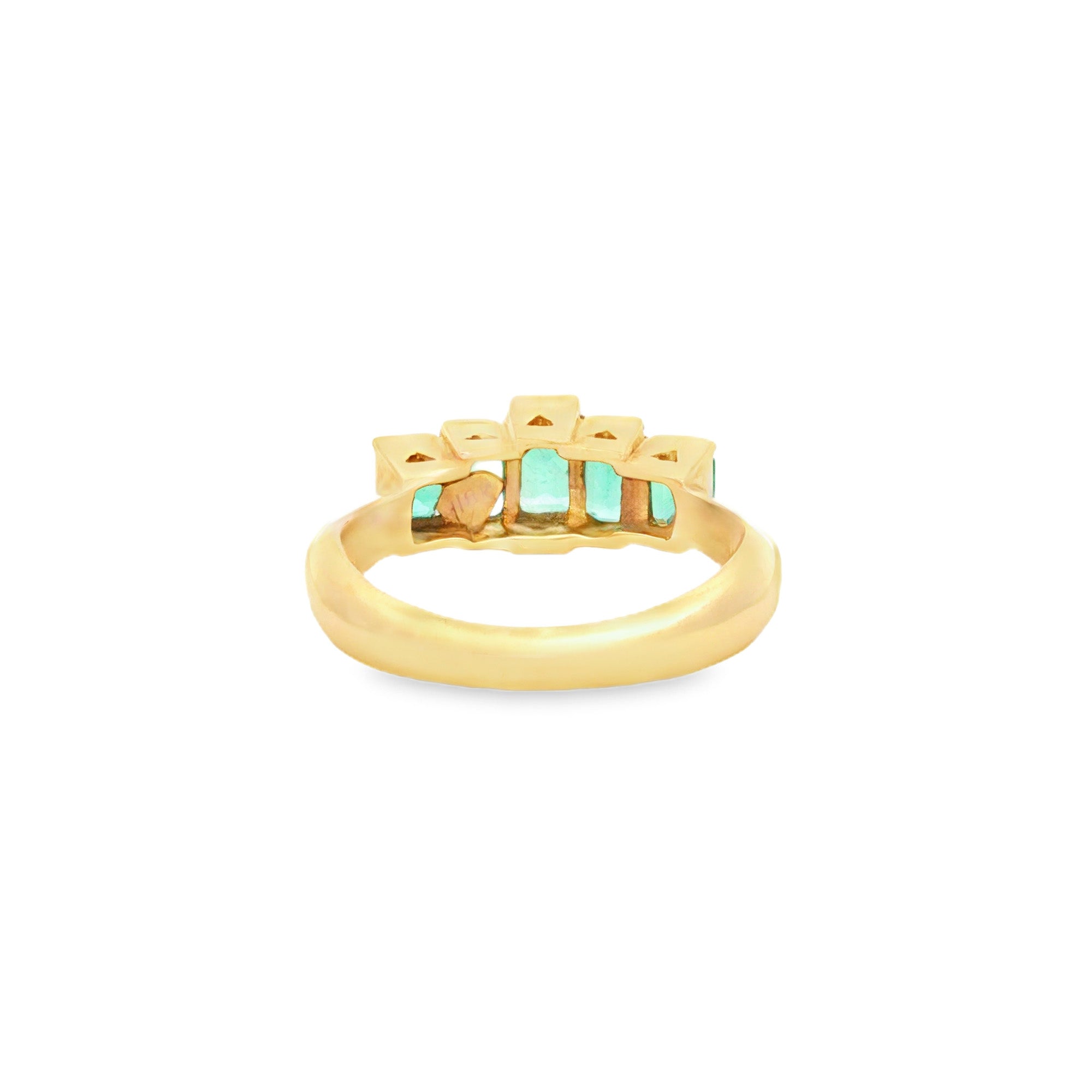 ANILLO ESCALERA ESMERALDAS