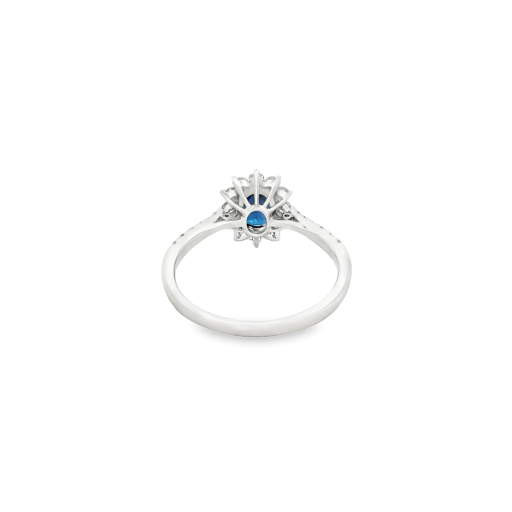 ANILLO FLOR CON ZAFIRO Y DIAMANTES