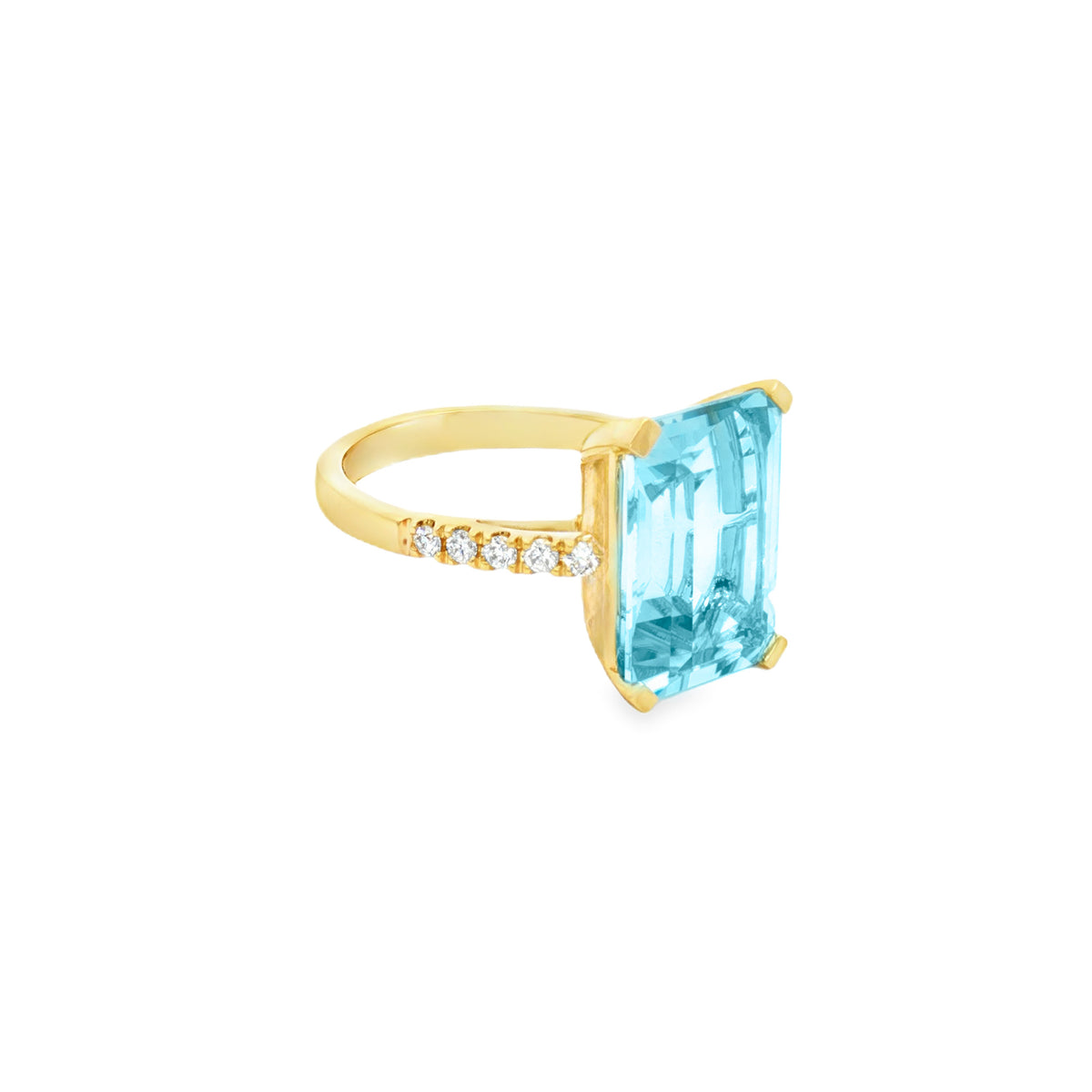 ANILLO TOPACIO RECTANGULAR DE DIAMANTES