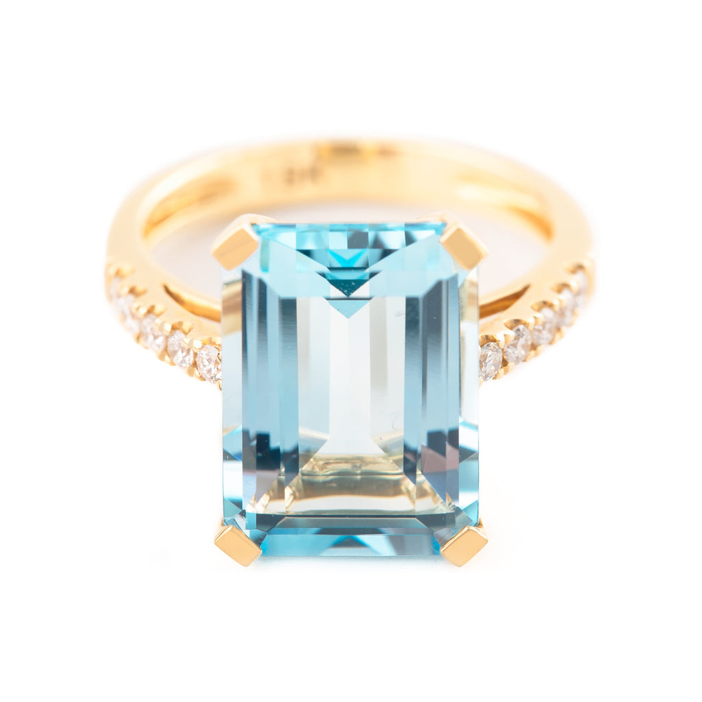 ANILLO TOPACIO RECTANGULAR Y DIAMANTES