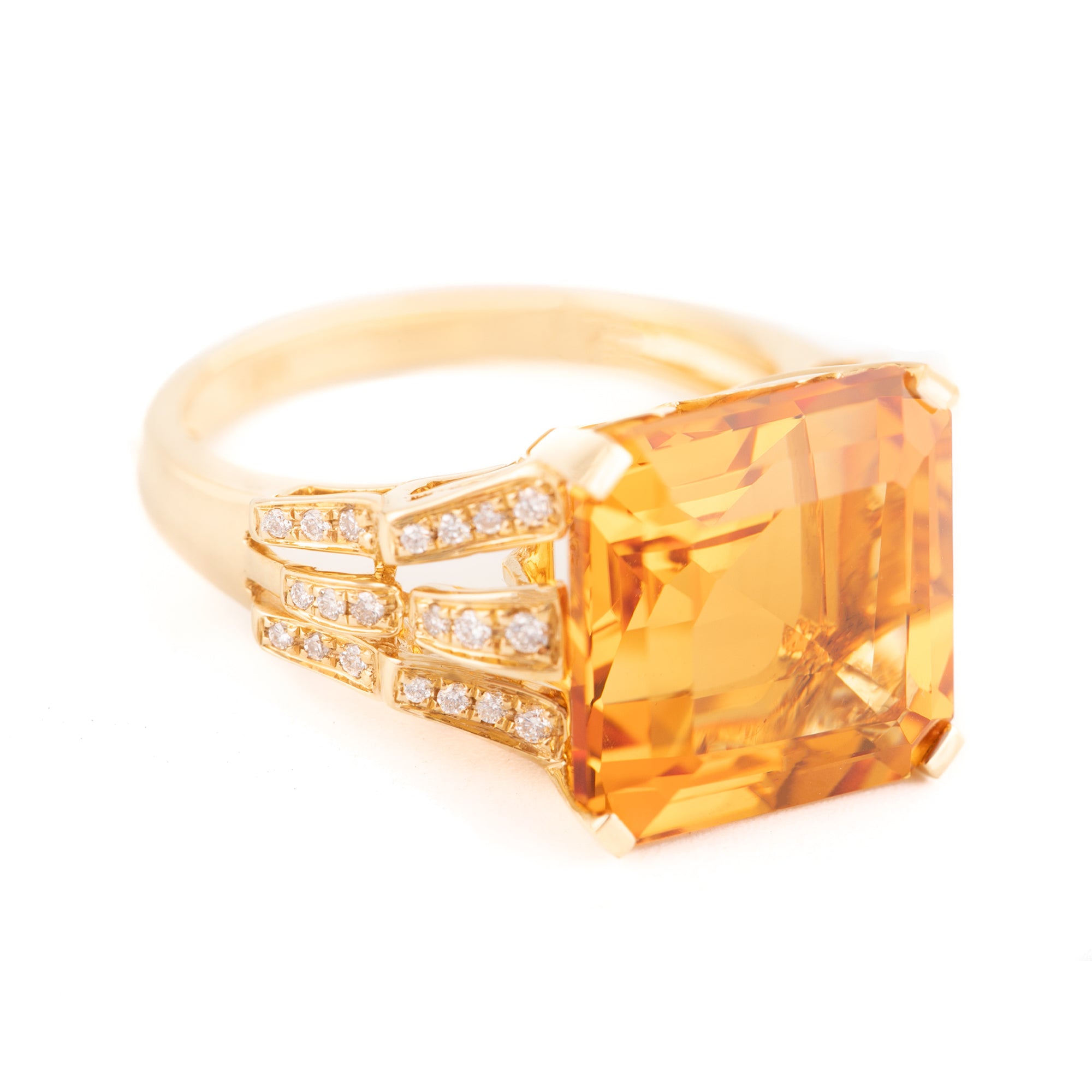 ANILLO CITRINO Y DIAMANTES