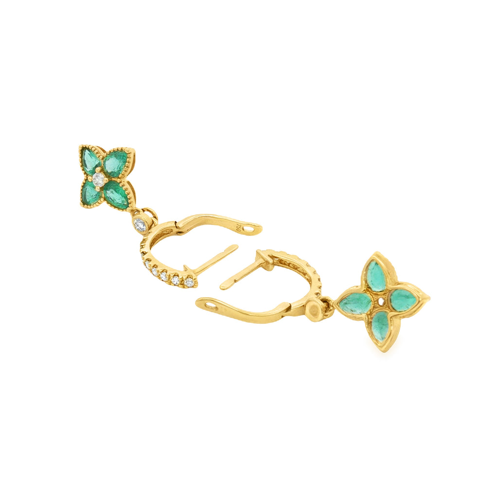 ARETES FLOR DE ESMERALDAS Y DIAMANTES