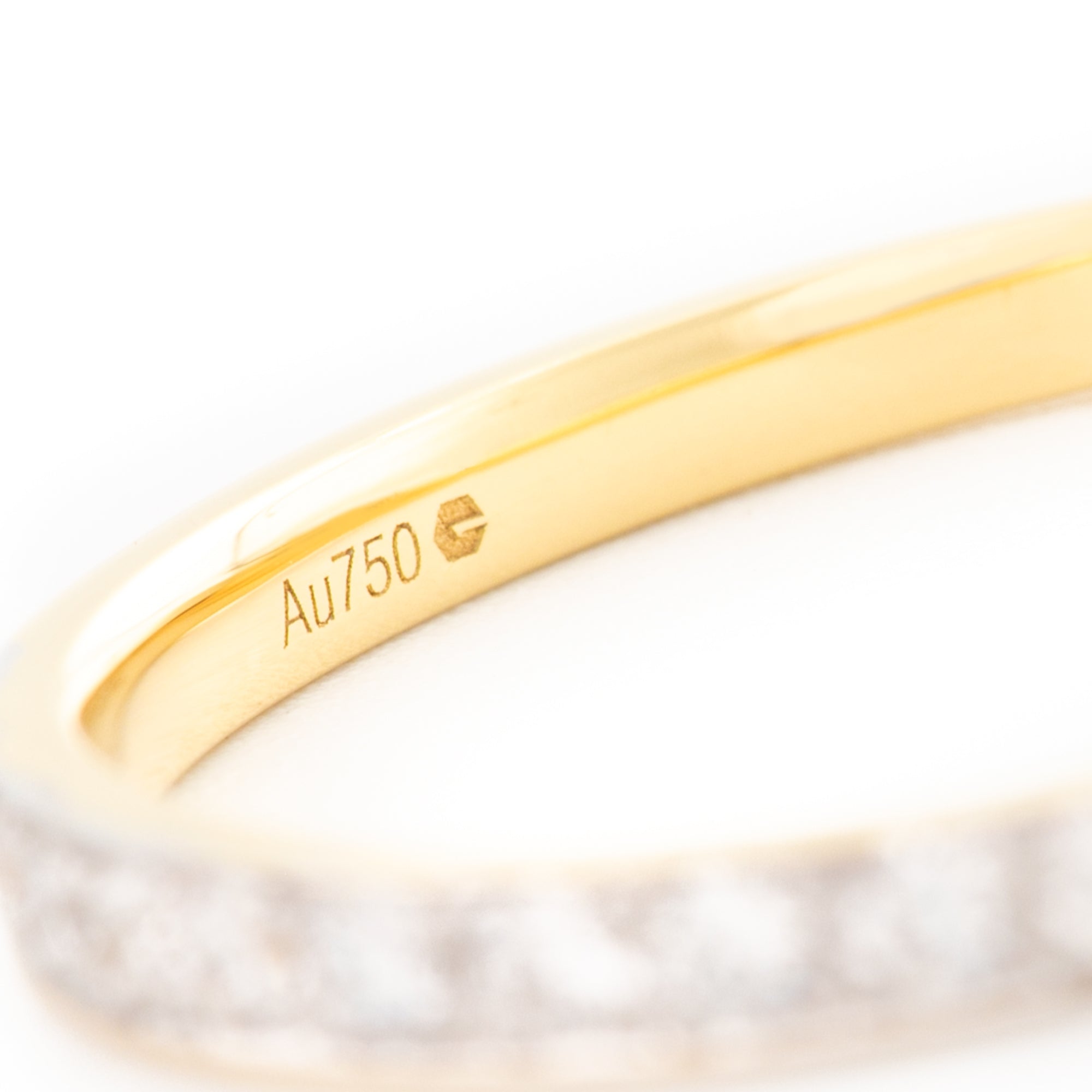 ARGOLLA CON DIAMANTES