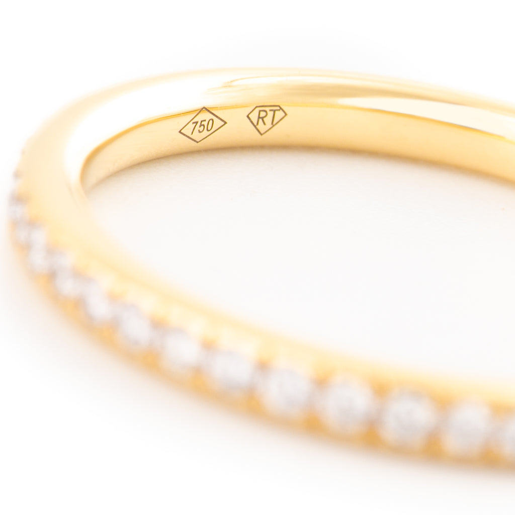 ARGOLLA CON DIAMANTES