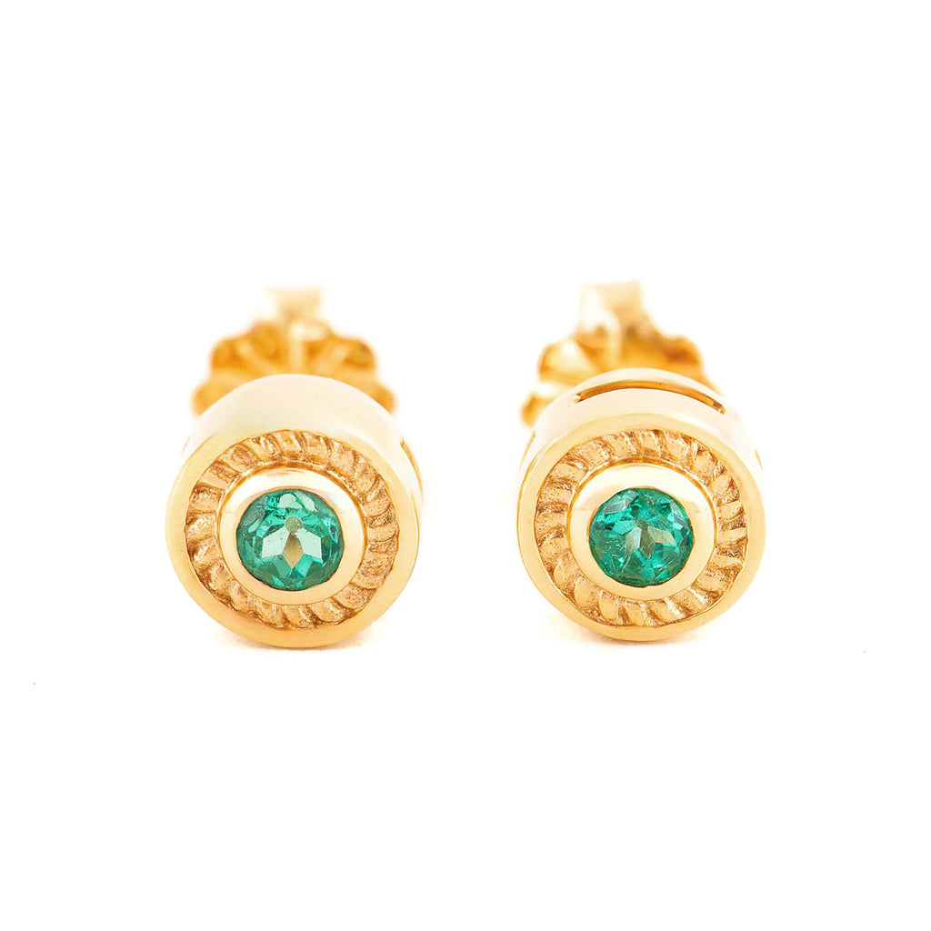 ARETES REDONDOS CON ESMERALDAS