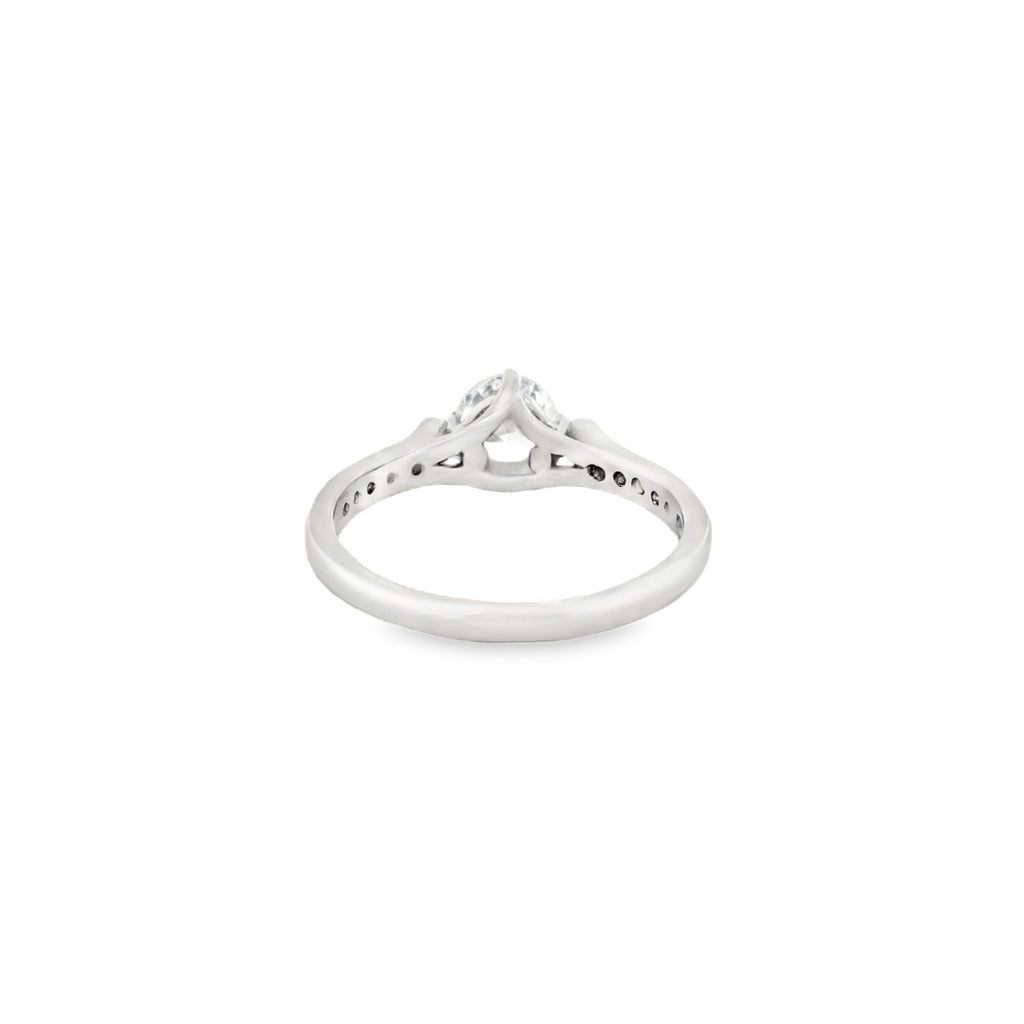 ANILLO SOLITARIO CON ZIRCÓN