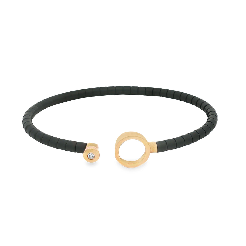 PULSERA ARO CERÁMICA NEGRA CON DIAMANTE