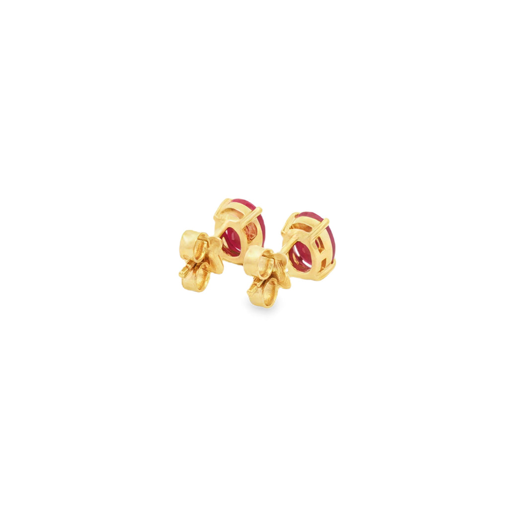 ARETES RUBÍ OVAL