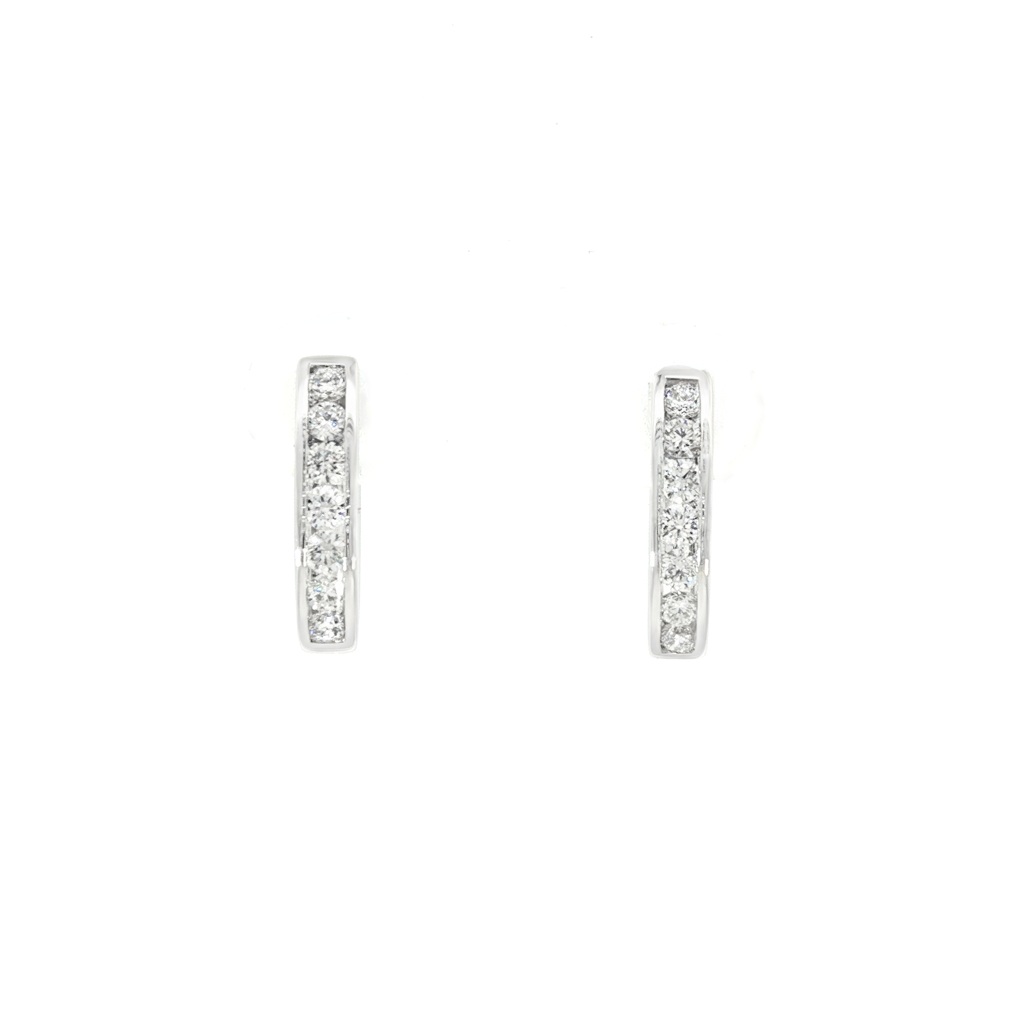 CANDONGA OVAL CON DIAMANTES