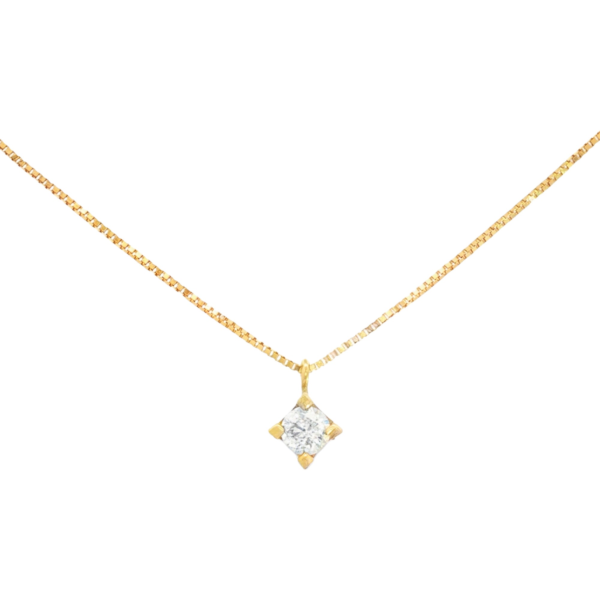 GARGANTILLA ROMBO CON DIAMANTE