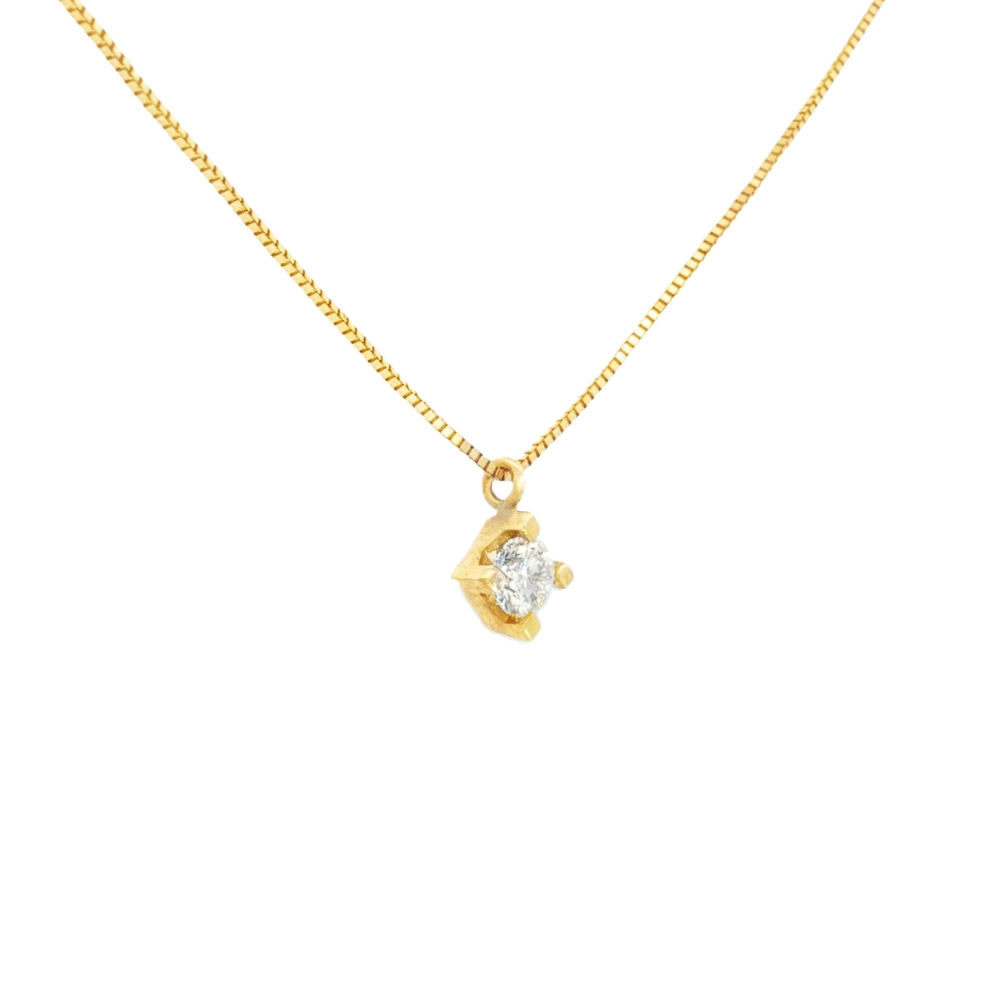 GARGANTILLA ROMBO CON DIAMANTE