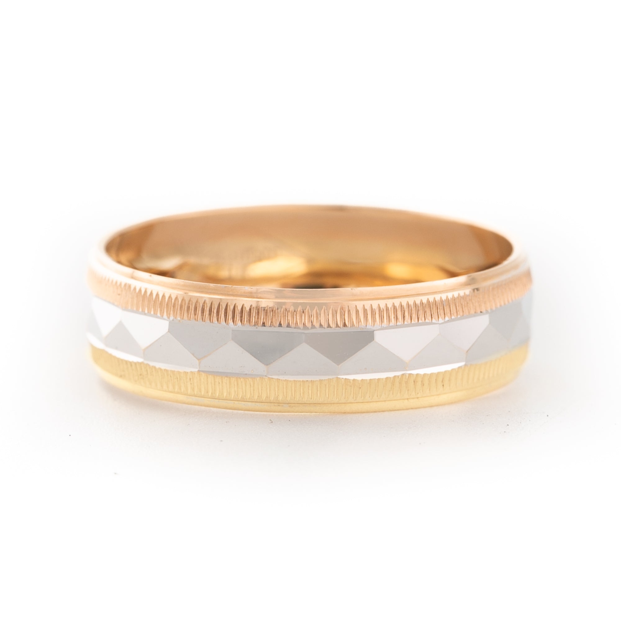 ARGOLLA 3 OROS GRABADO TRIANGULAR