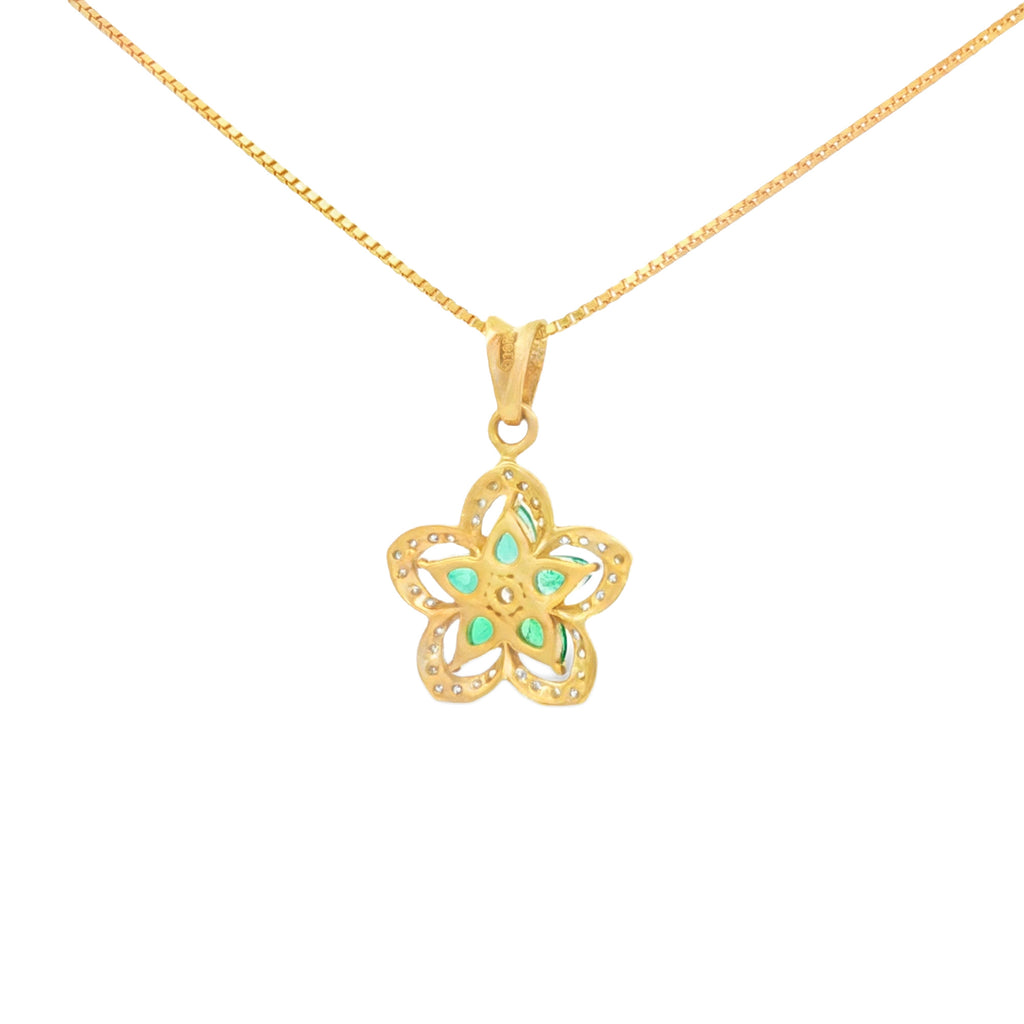 DIJE FLOR CON ESMERALDAS Y DIAMANTES