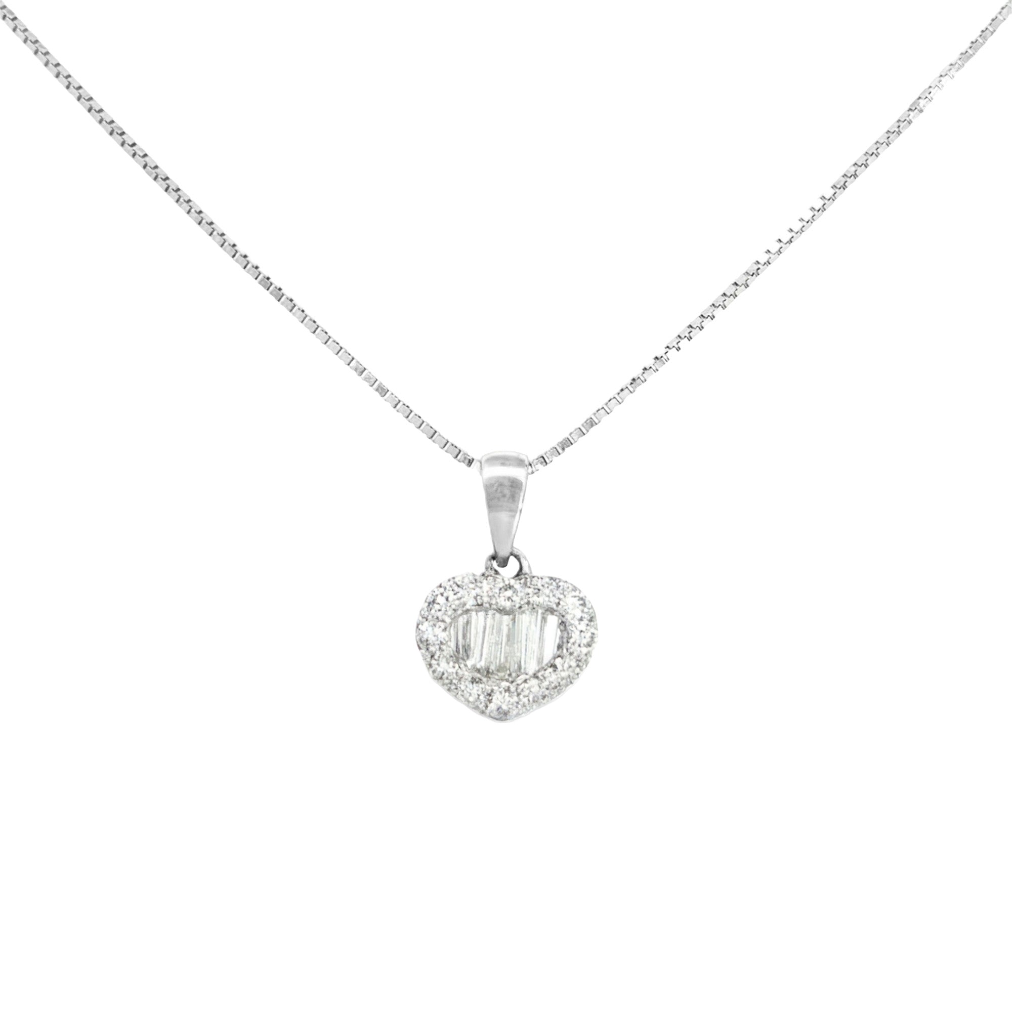 DIJE CORAZÓN CON DIAMANTES