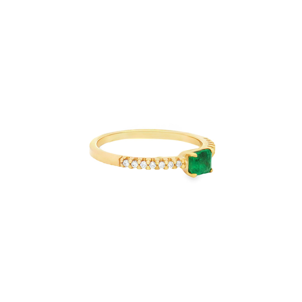 ANILLO CON ESMERALDA Y DIAMANTES