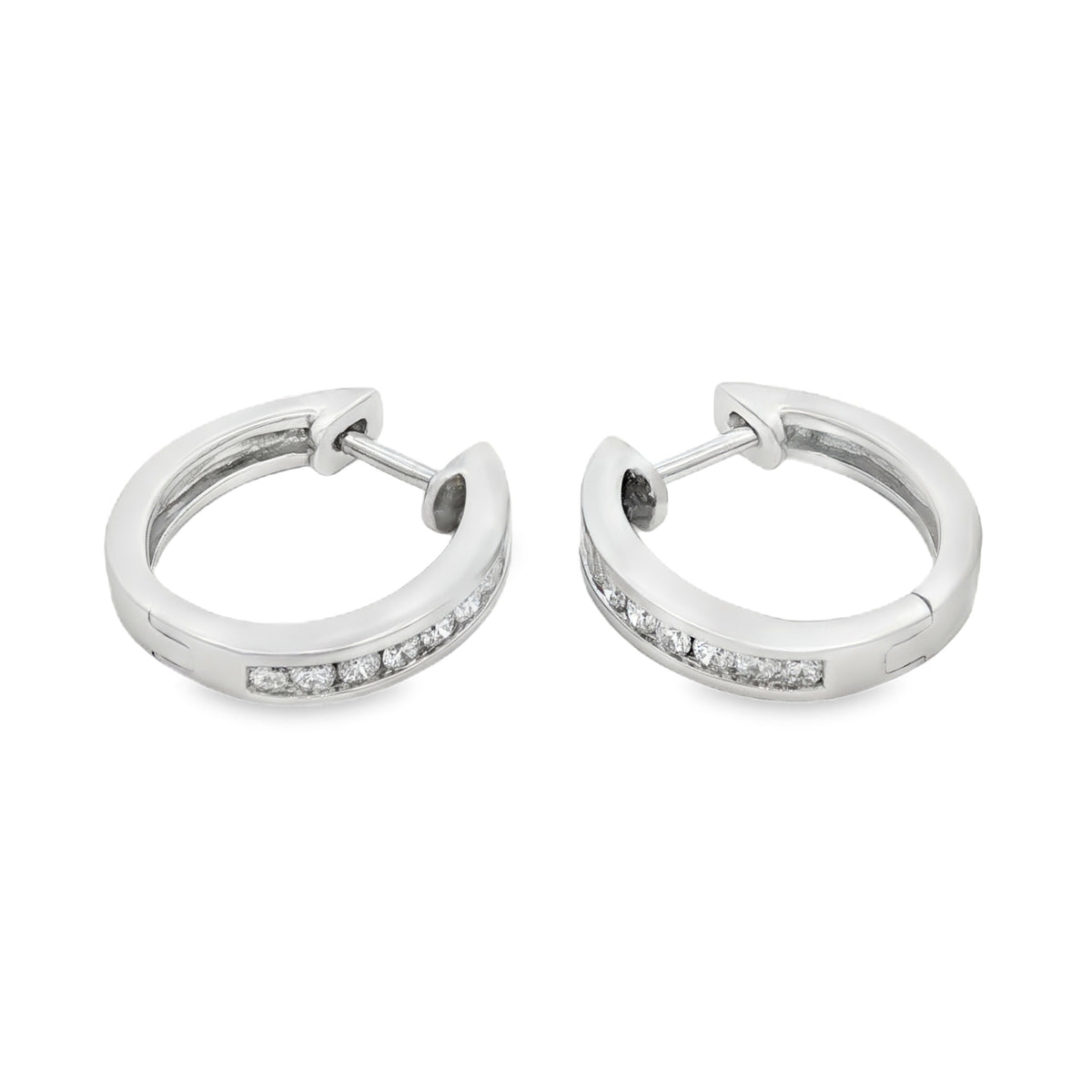 CANDONGAS OVAL CARRE DE DIAMANTES
