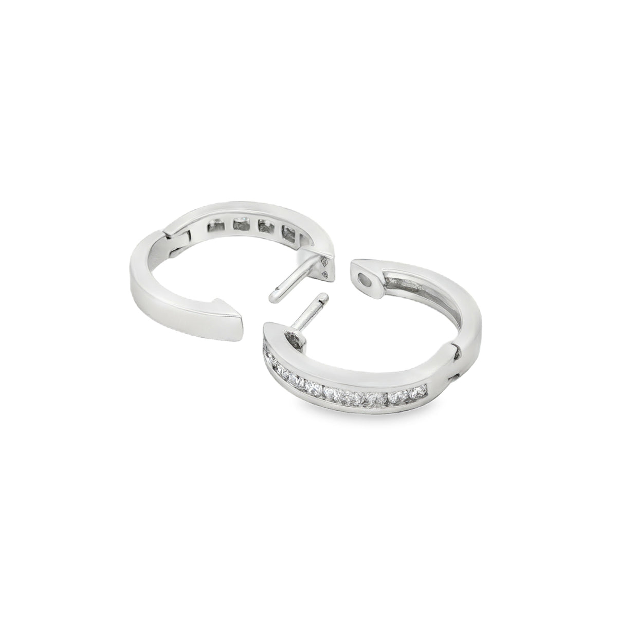 CANDONGAS OVAL CARRE DE DIAMANTES