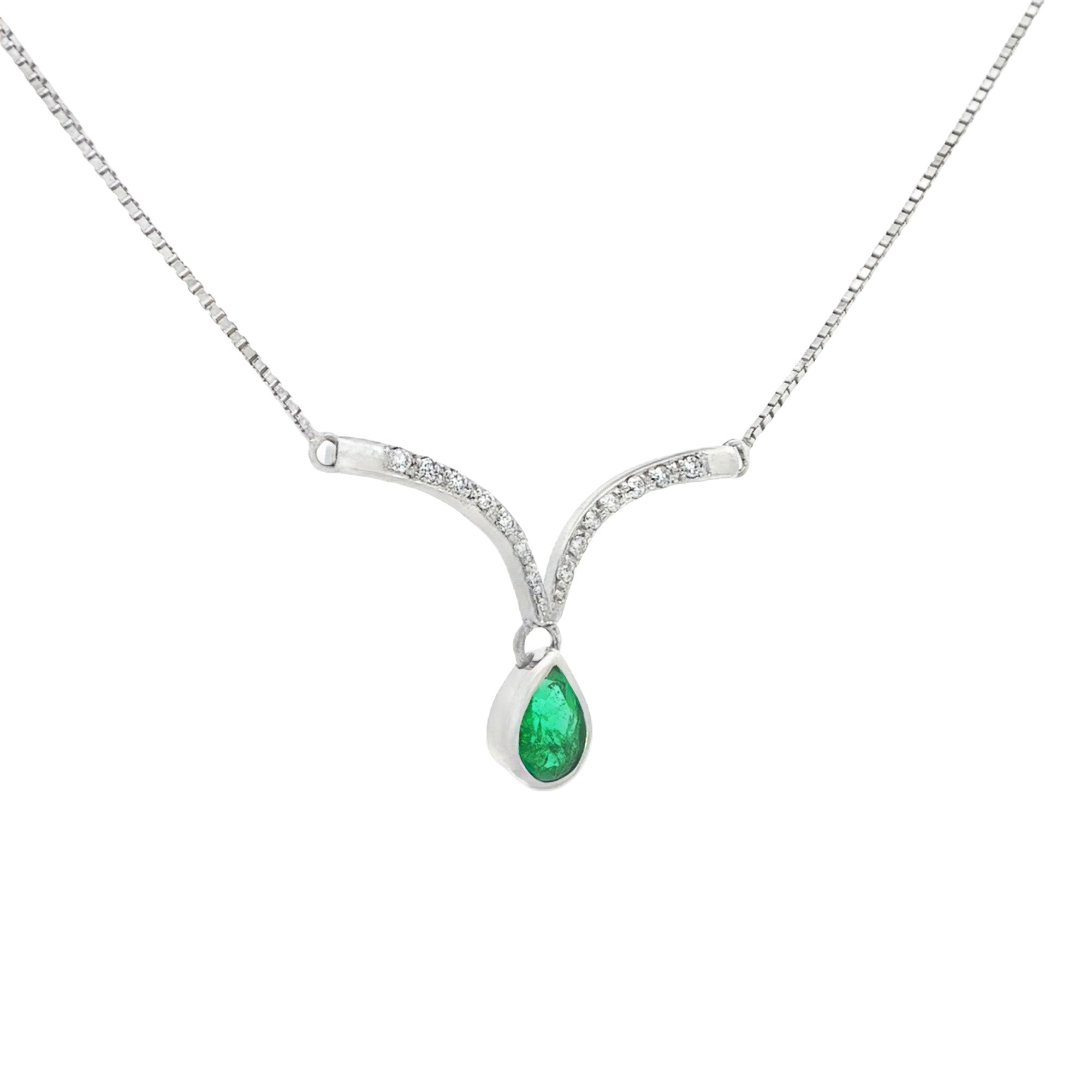 GARGANTILLA GOTA ESMERALDA Y DIAMANTES