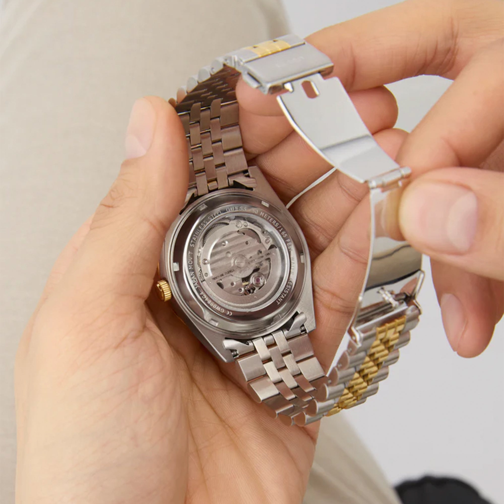 Reloj Guess Connoiseur Caballero