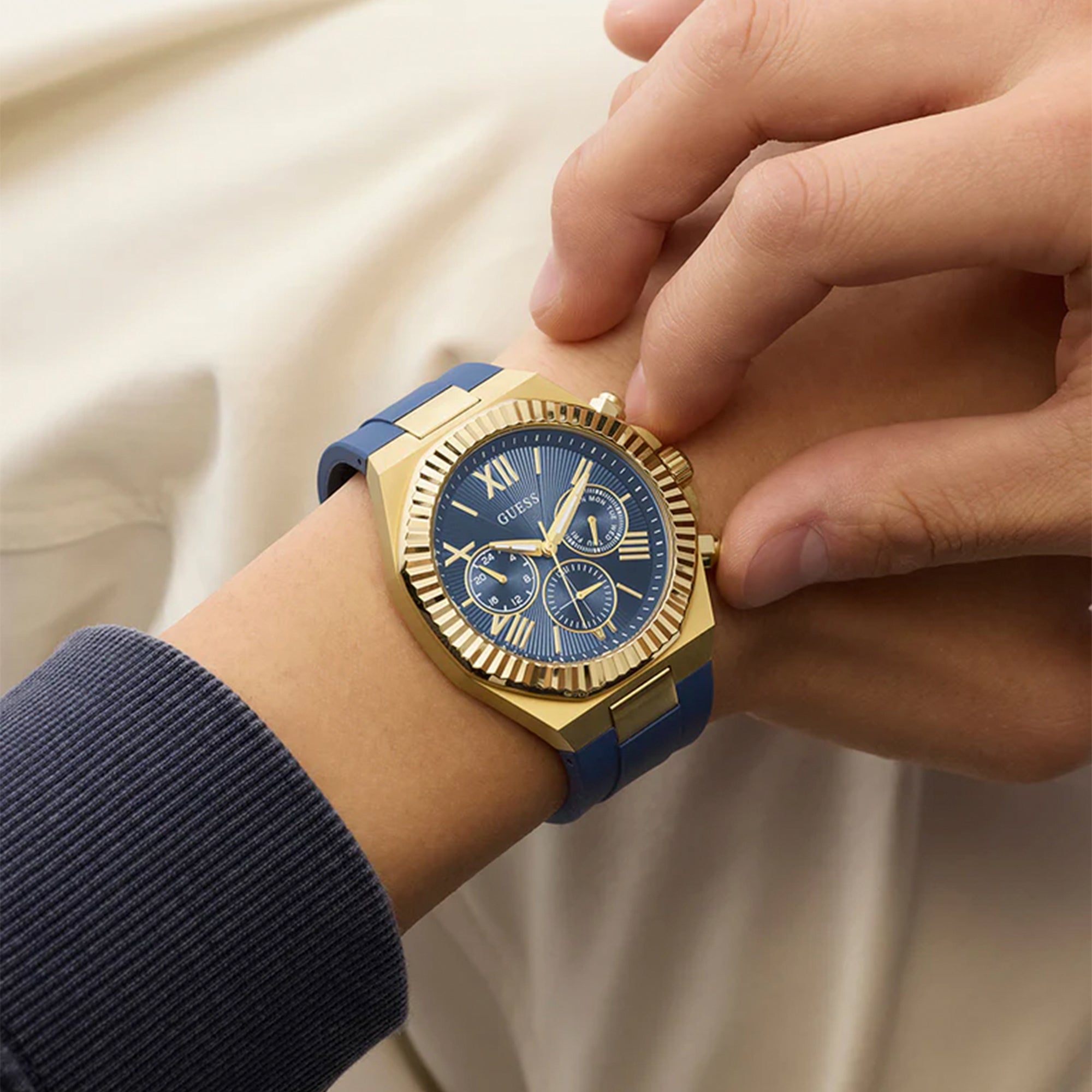 Reloj Guess Equity Caballero