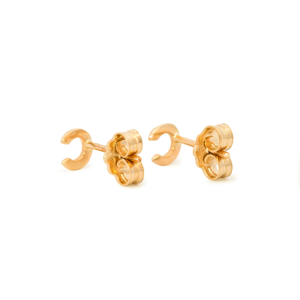 ARETES LETRA C