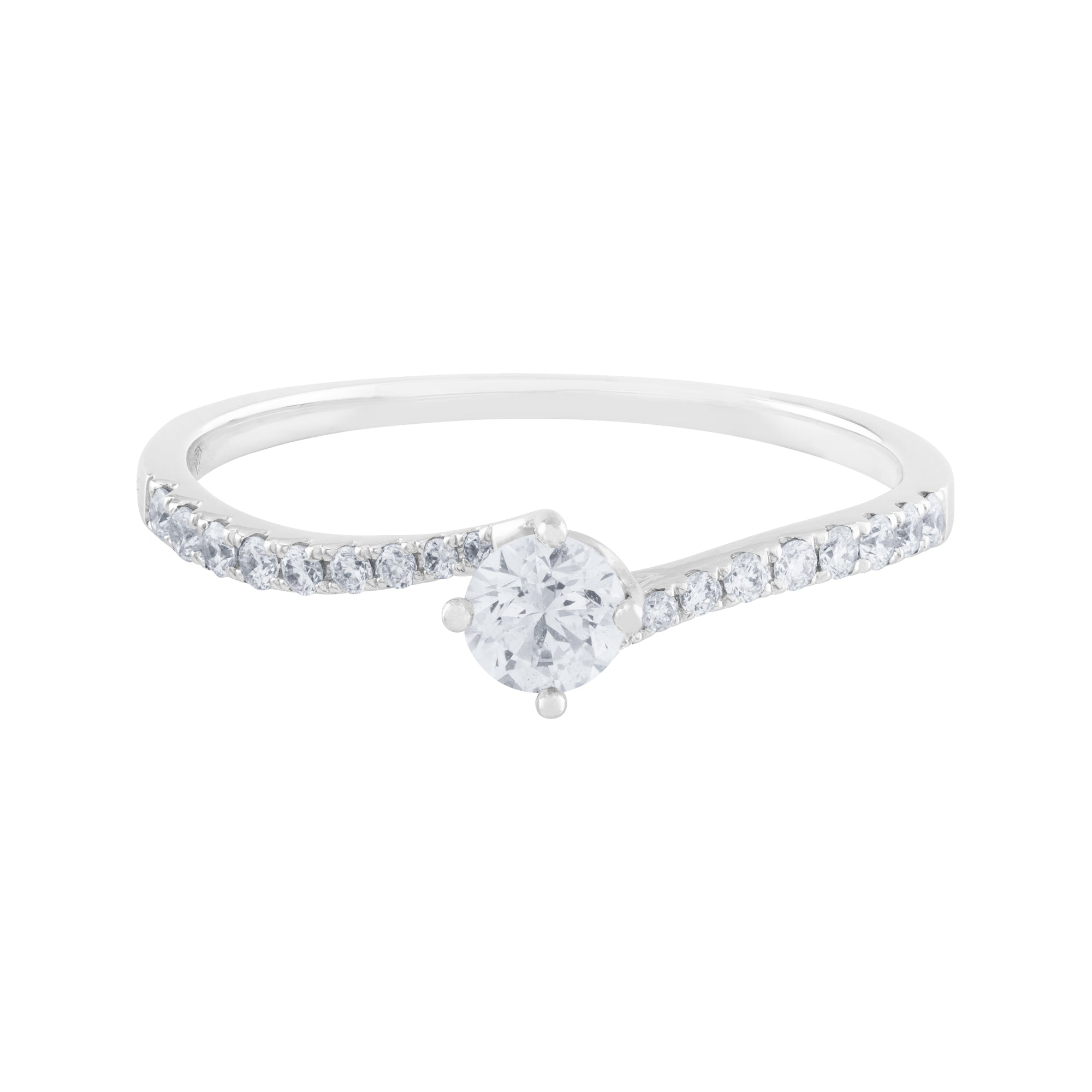 ANILLO SOLITARIO CON DIAMANTES
