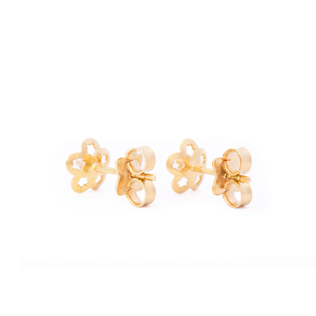 ARETES FLOR ZIRCÓN