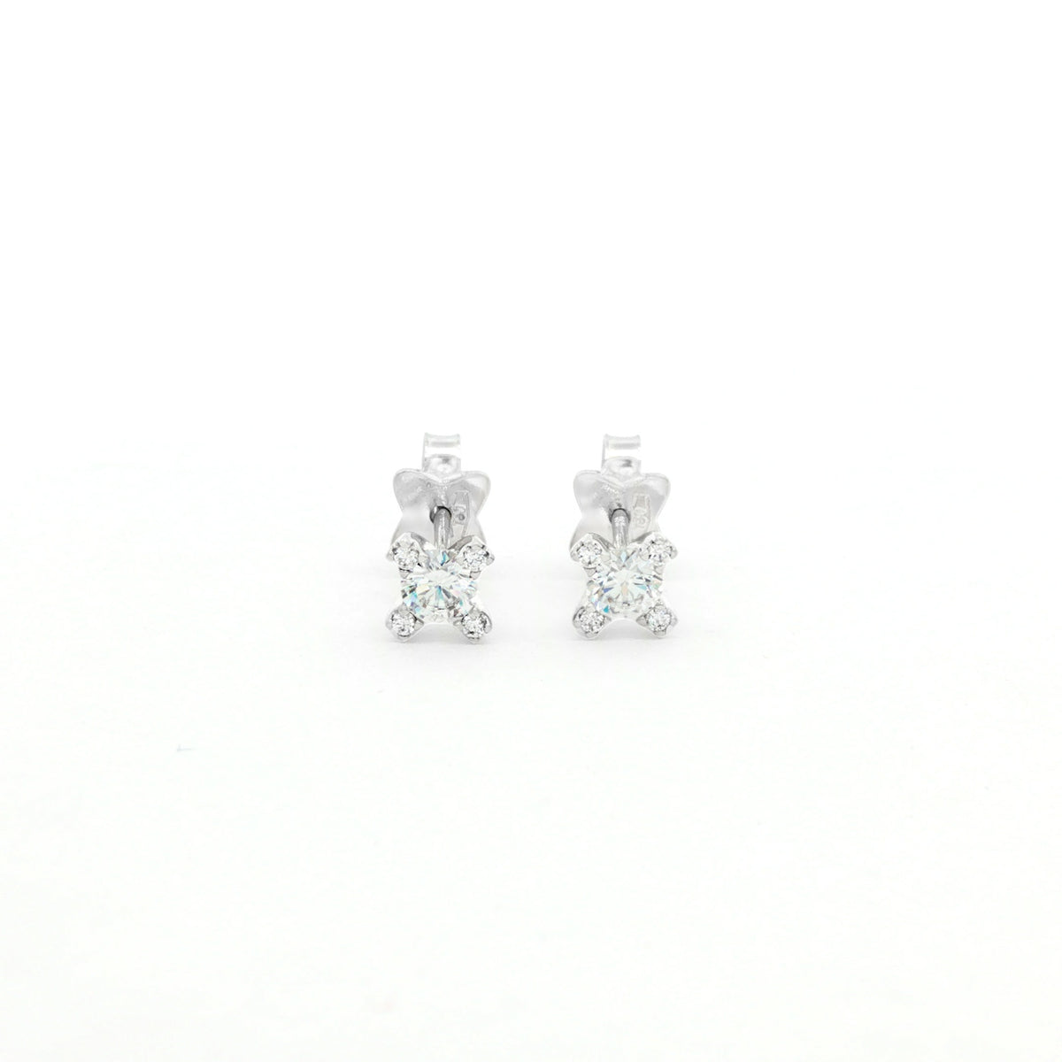 ARETES CON ZIRCÓN REDONDO