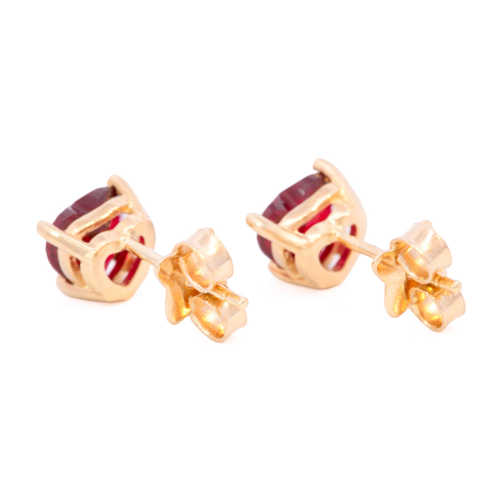 ARETES CORAZÓN ZIRCÓN ROJO