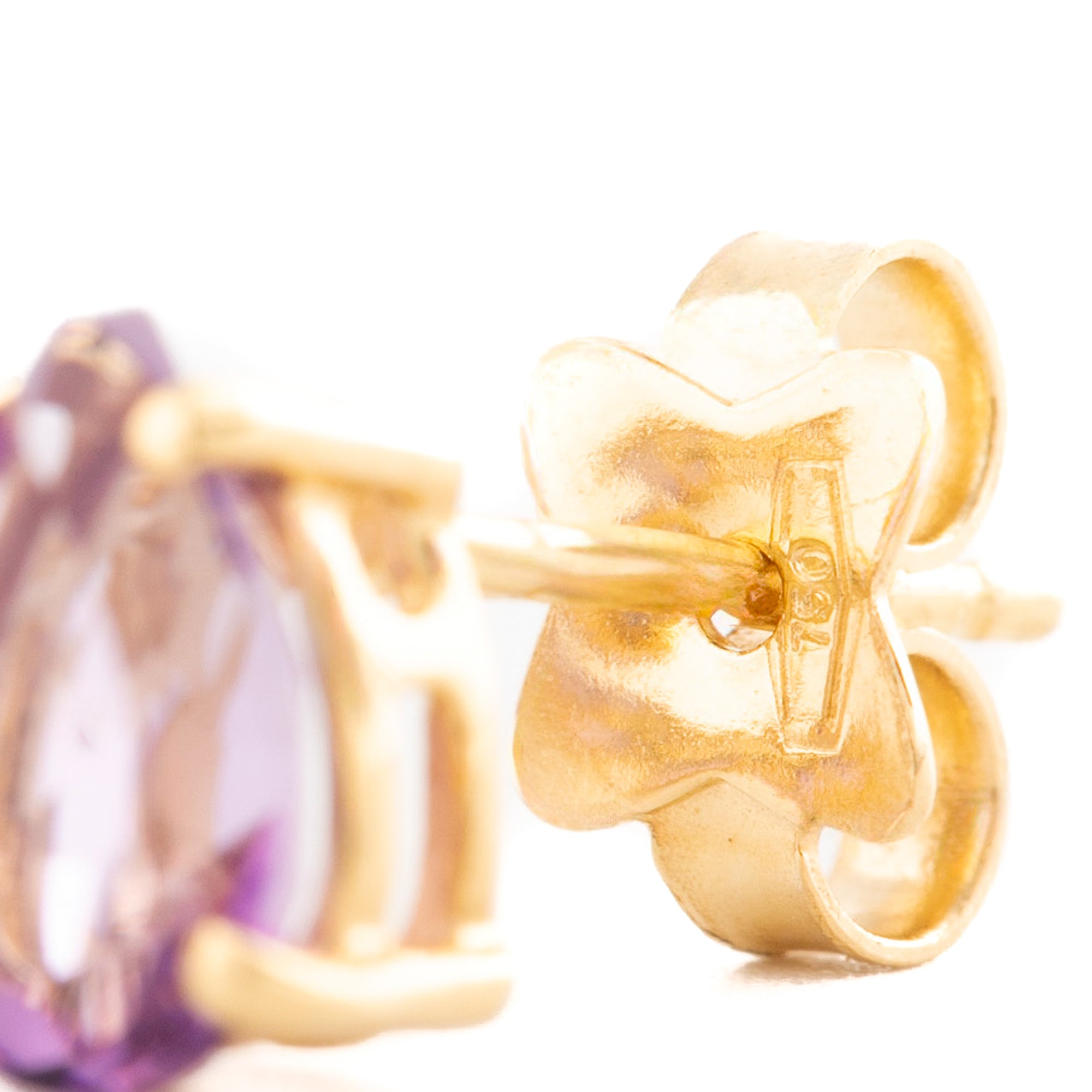 ARETES GOTA DE AMATISTAS