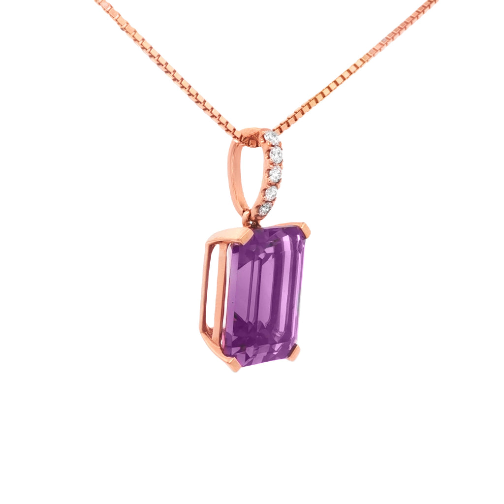 DIJE CON AMATISTA Y DIAMANTES