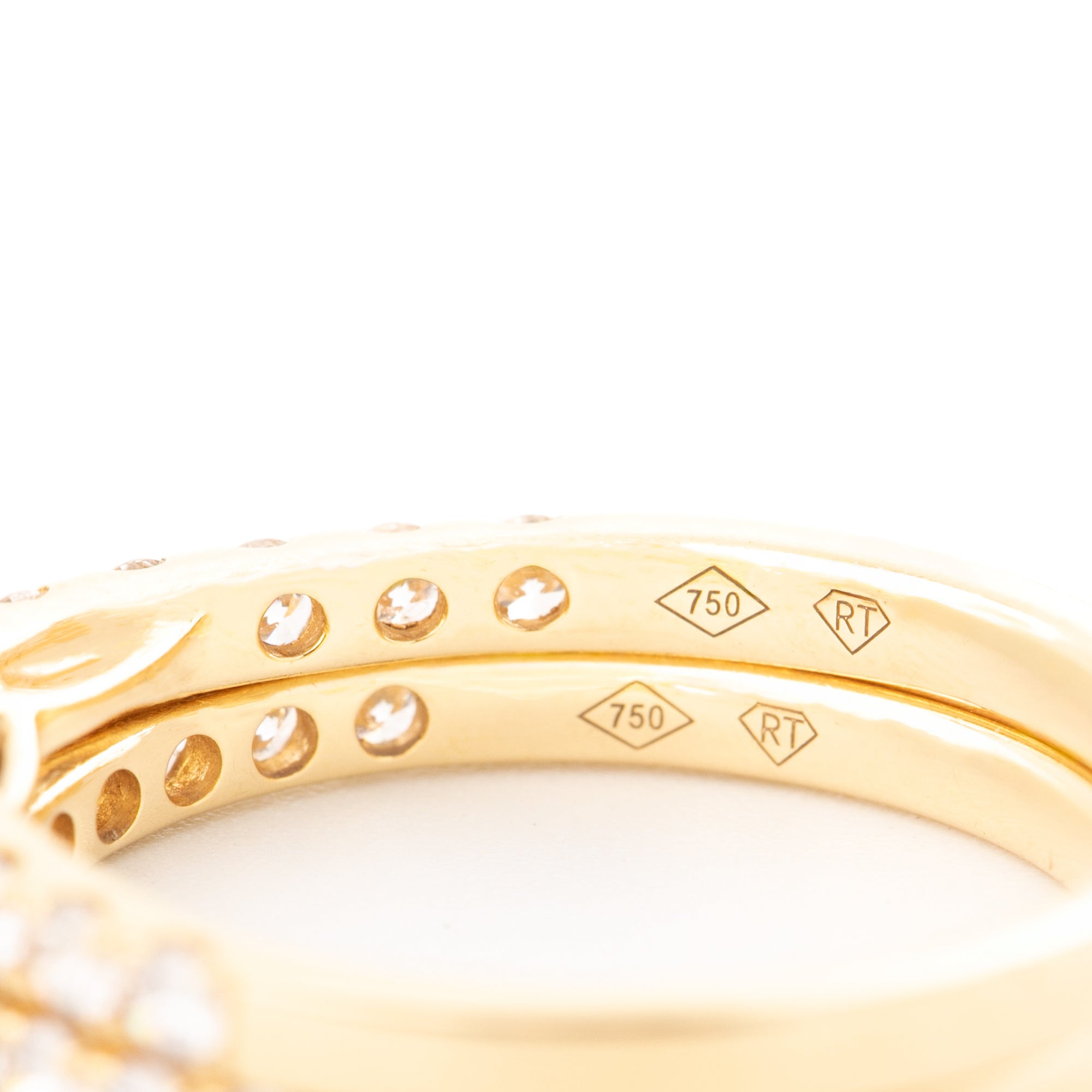 DUPLA ANILLO FLOR Y ARGOLLA CON DIAMANTES