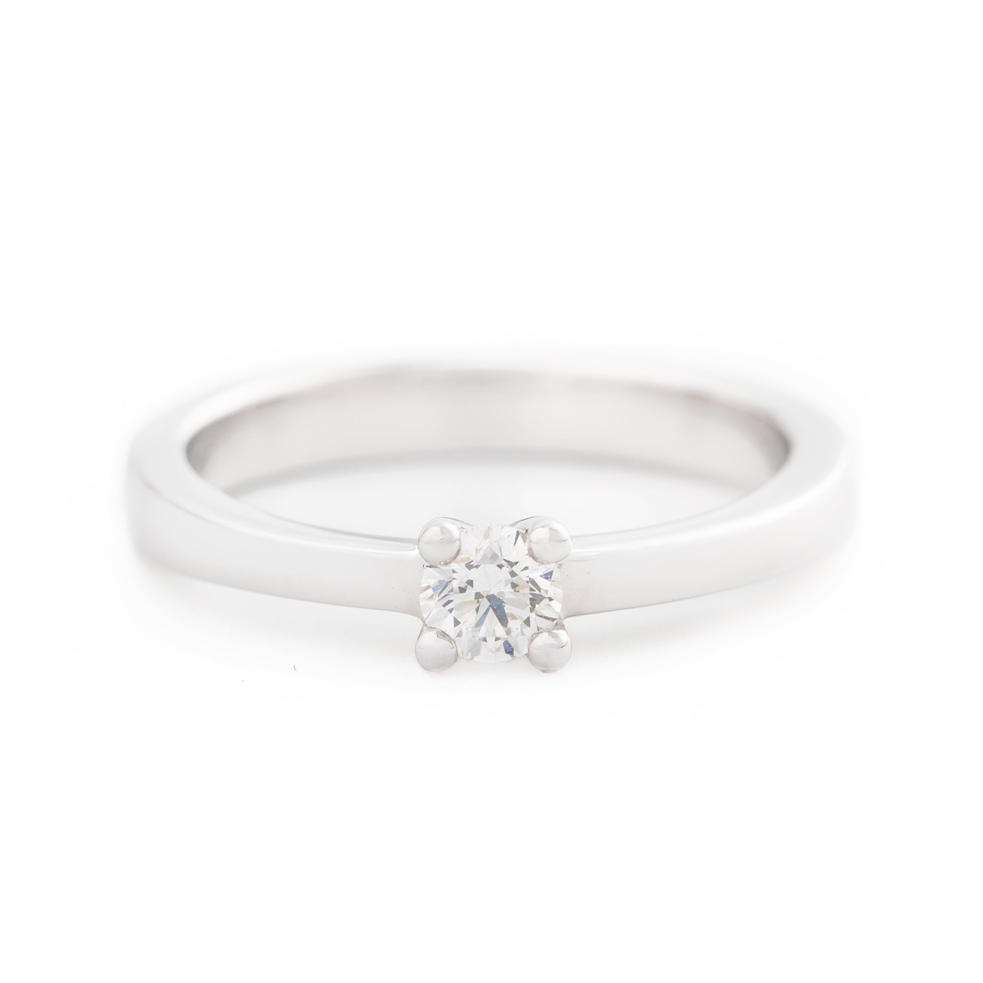 ANILLO SOLITARIO CON DIAMANTE