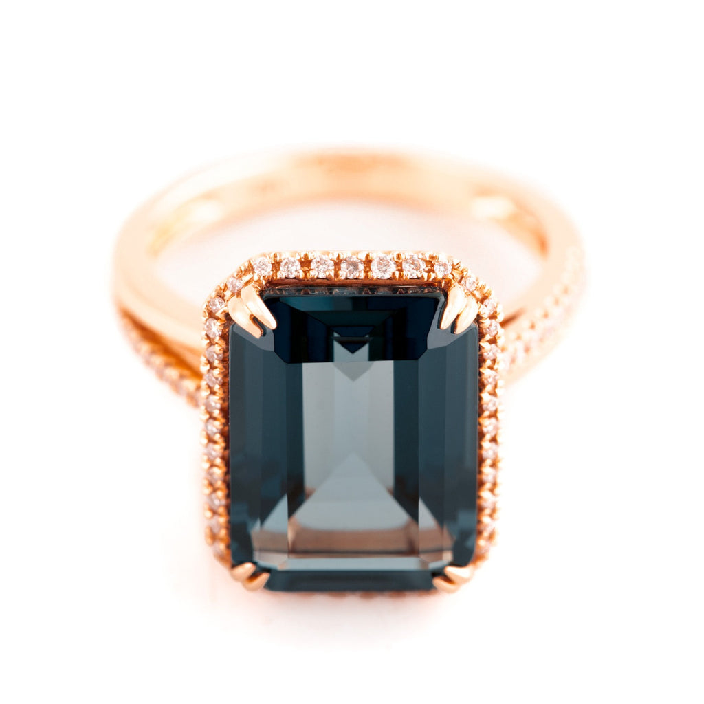 ANILLO TOPACIO CON DIAMANTES